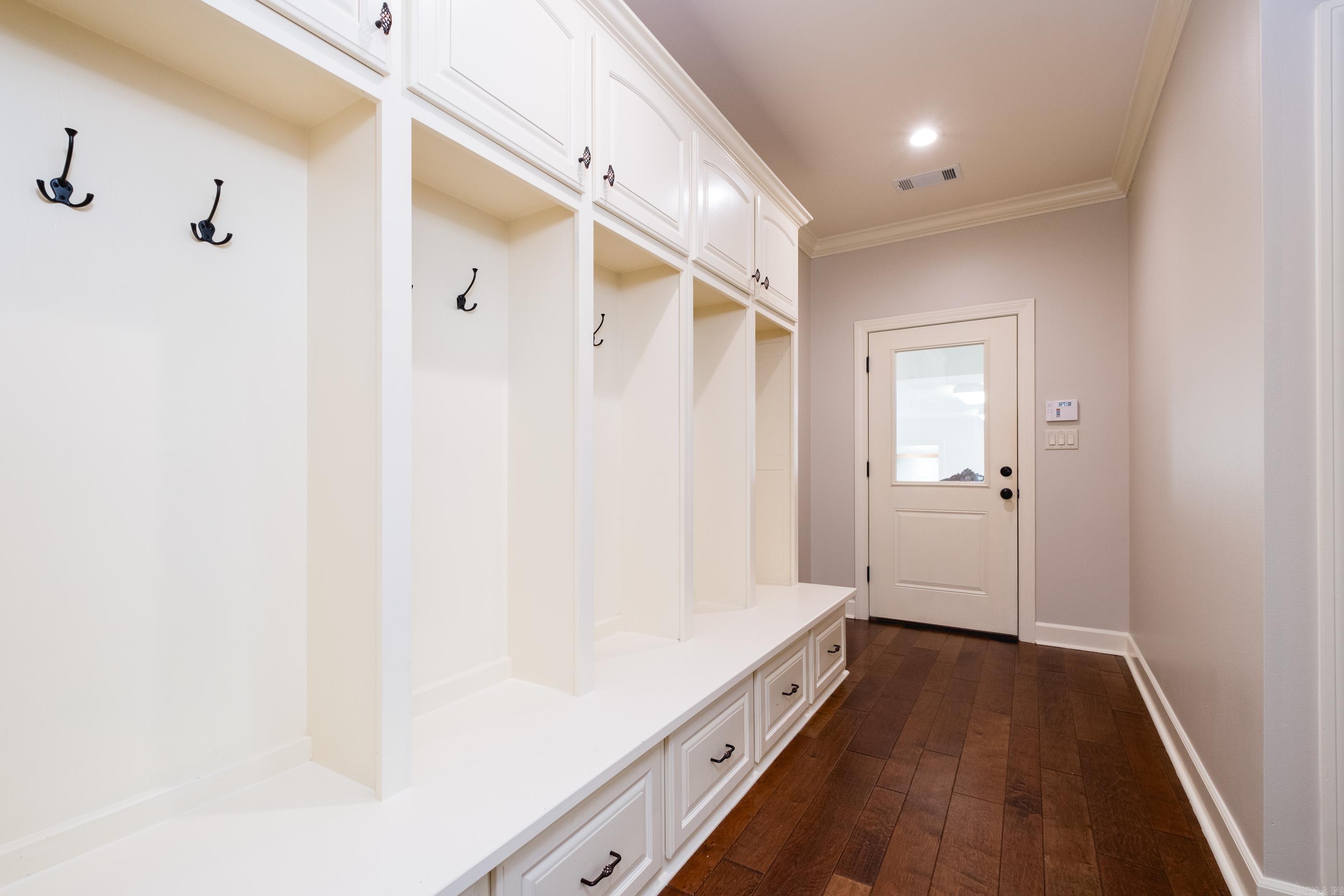 10225 Barrett Road Property Photo 37