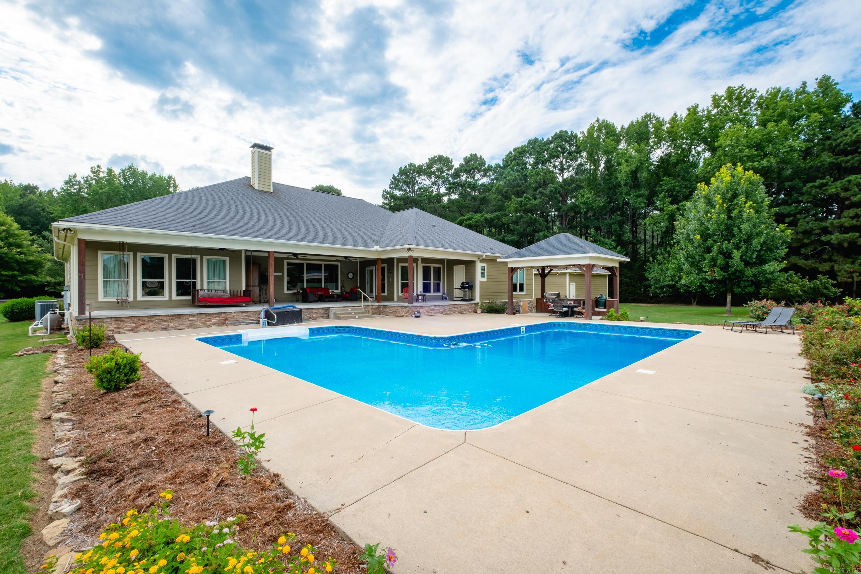 10225 Barrett Road Property Photo 43