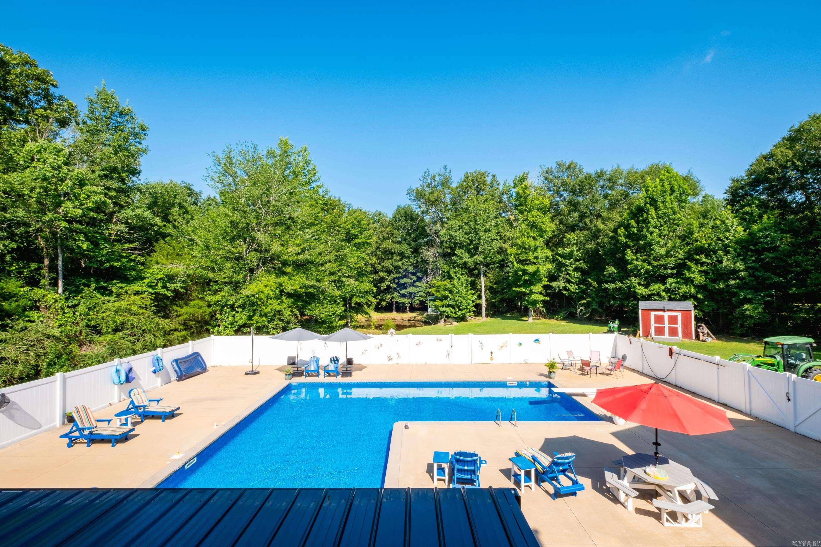 4415 Stone Creek Cove Property Photo 4