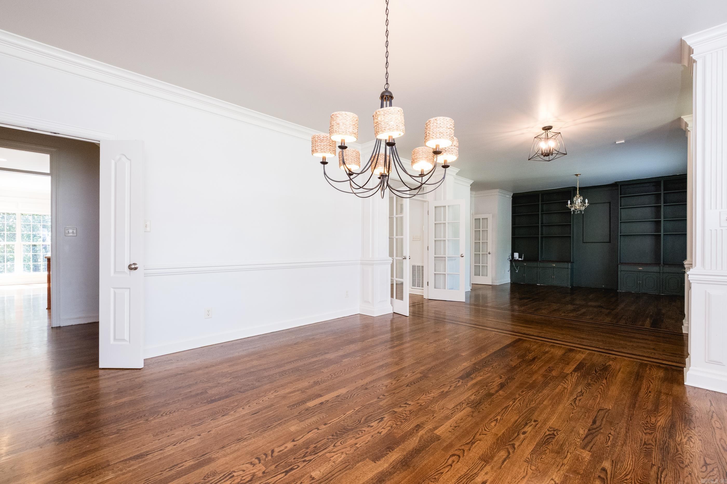 6 Laval Court Property Photo 7