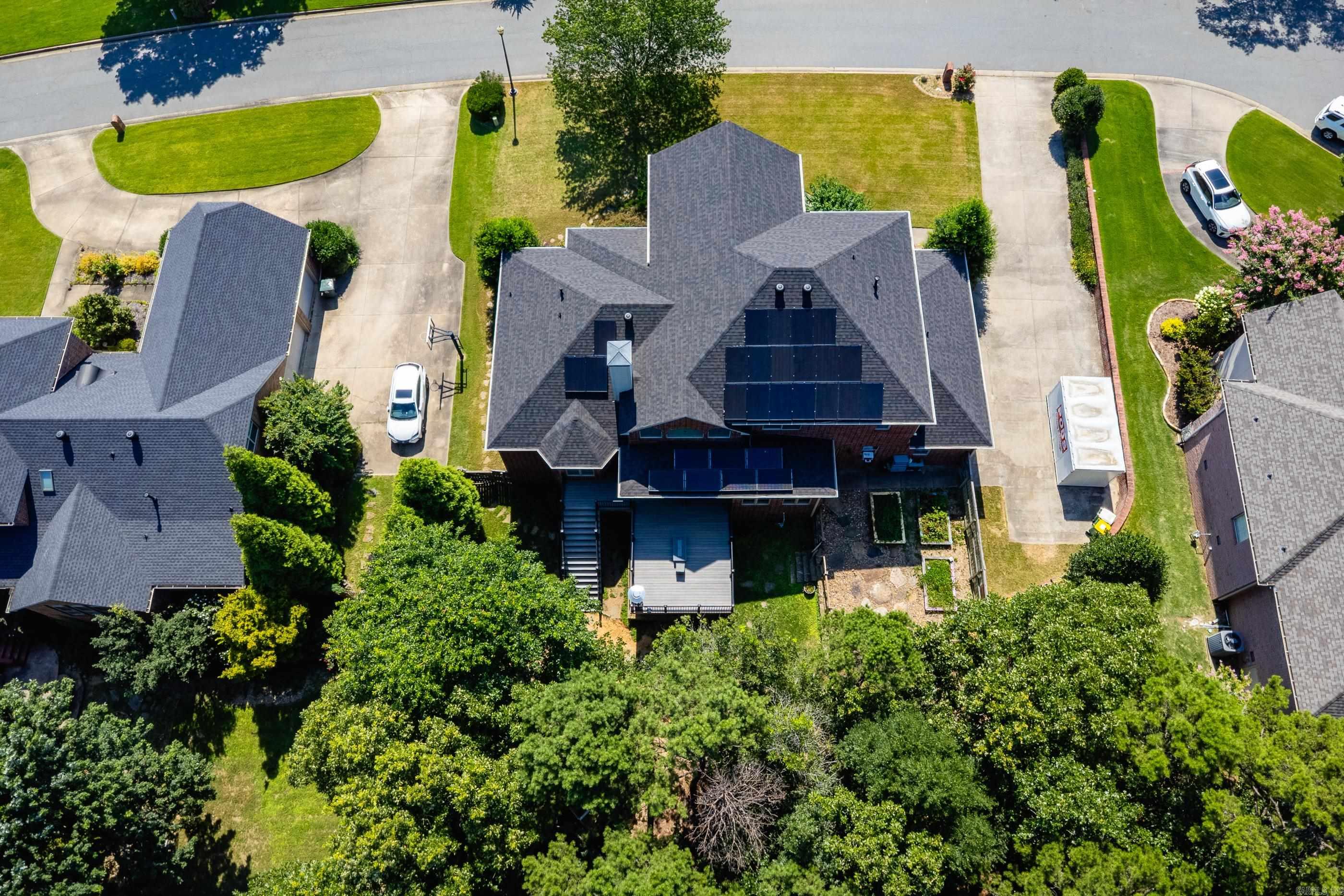 6 Laval Court Property Photo 49