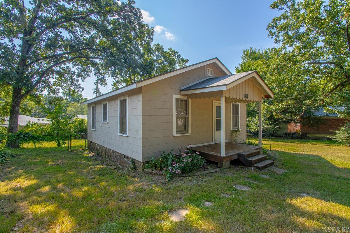 8214 Holiday Dr Property Photo 6