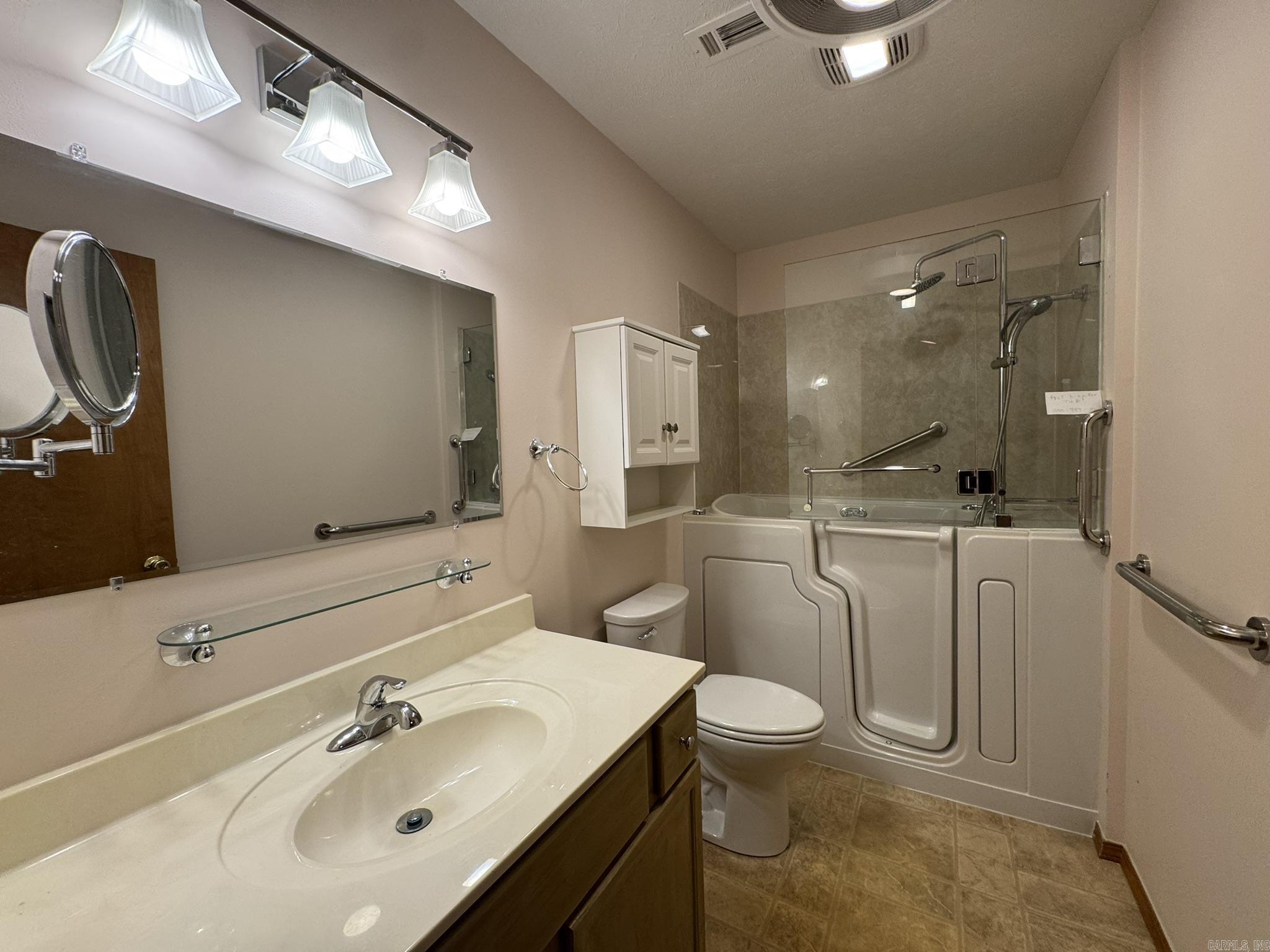 1563 Meadowhill Drive Property Photo 22