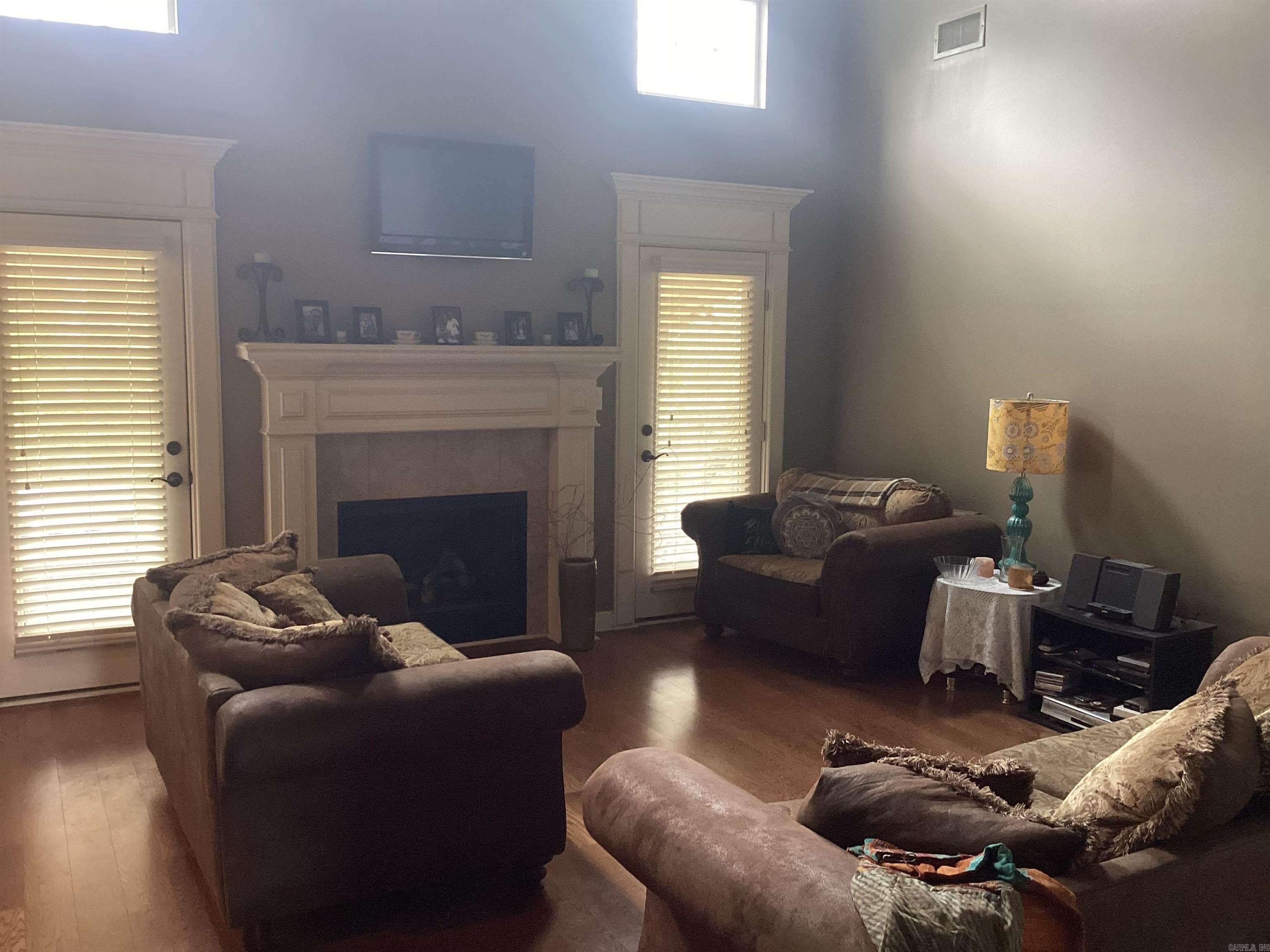 6013 Peacefield Cove Property Photo 6