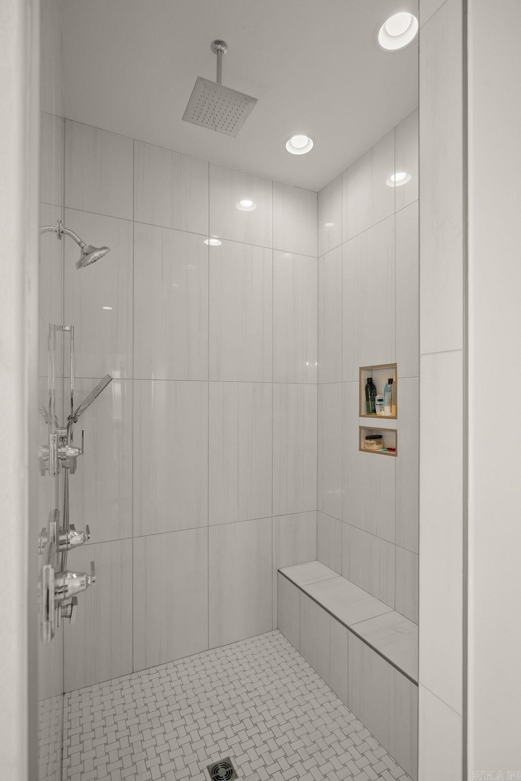 160 Manitou Drive Property Photo 29