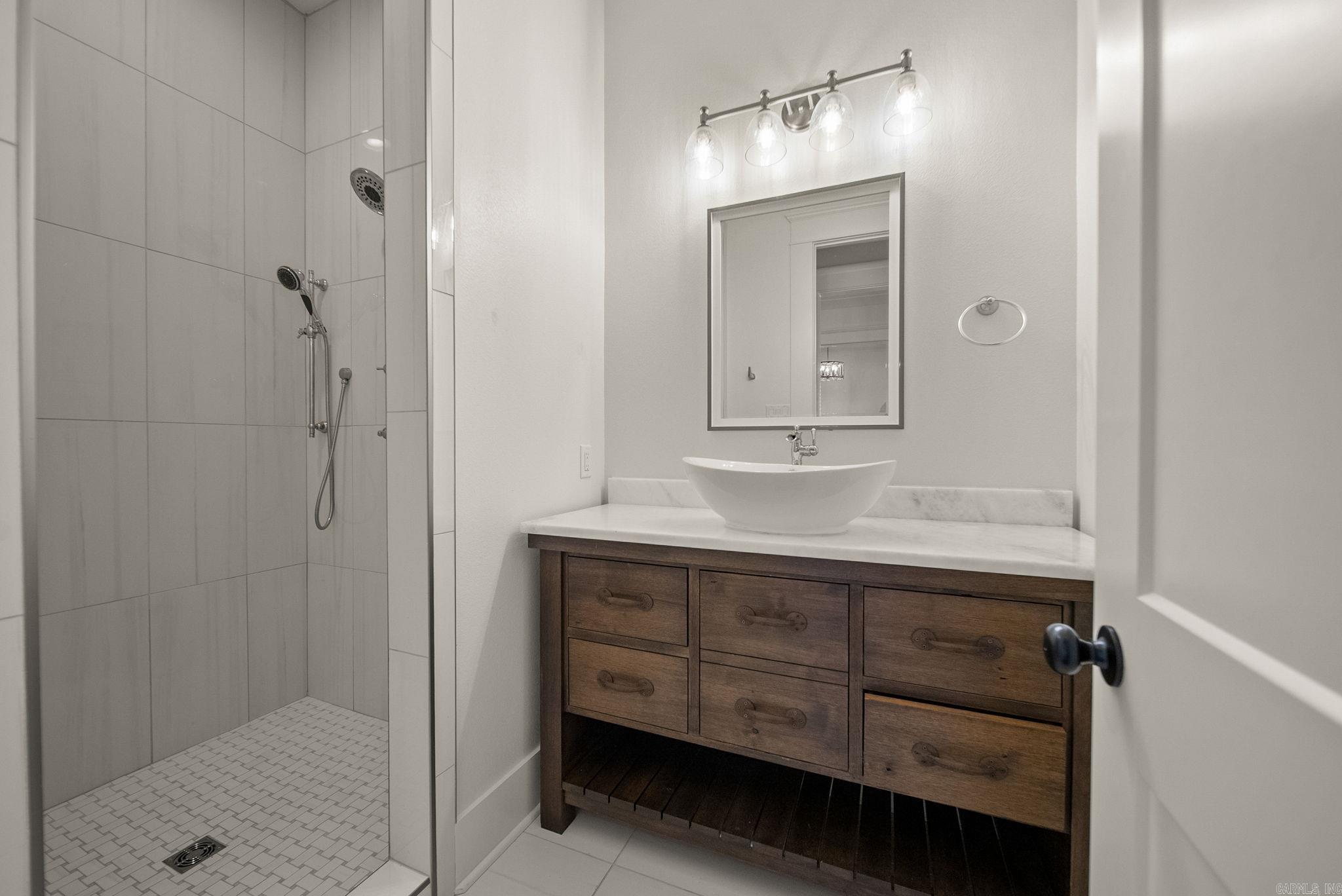 160 Manitou Drive Property Photo 33
