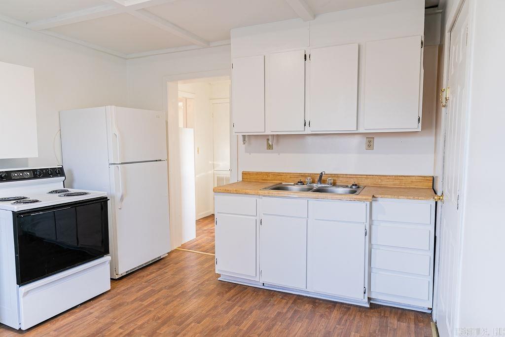 304 N 12th Avenue Property Photo 4