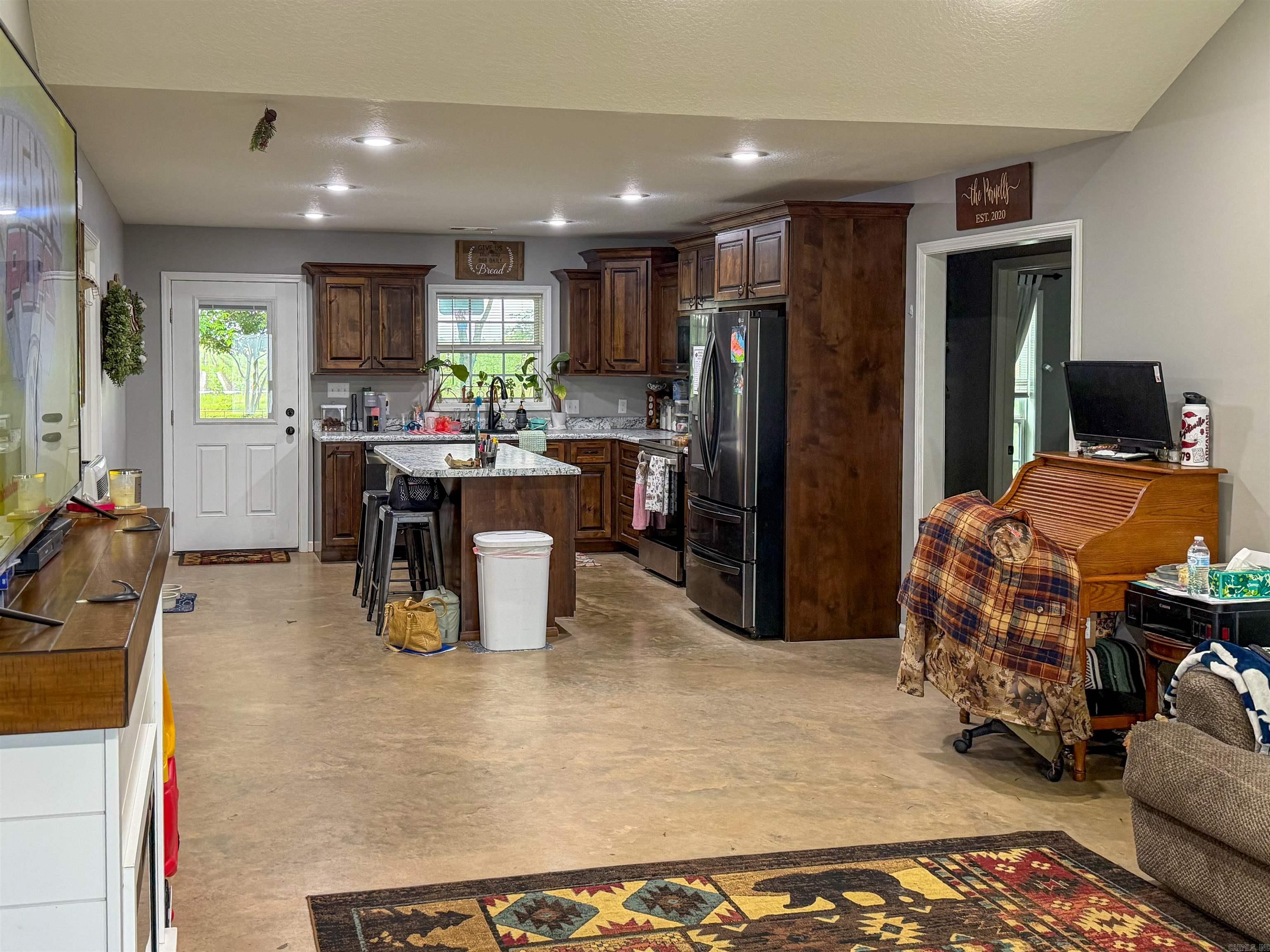 758 County Road 648 Property Photo 3