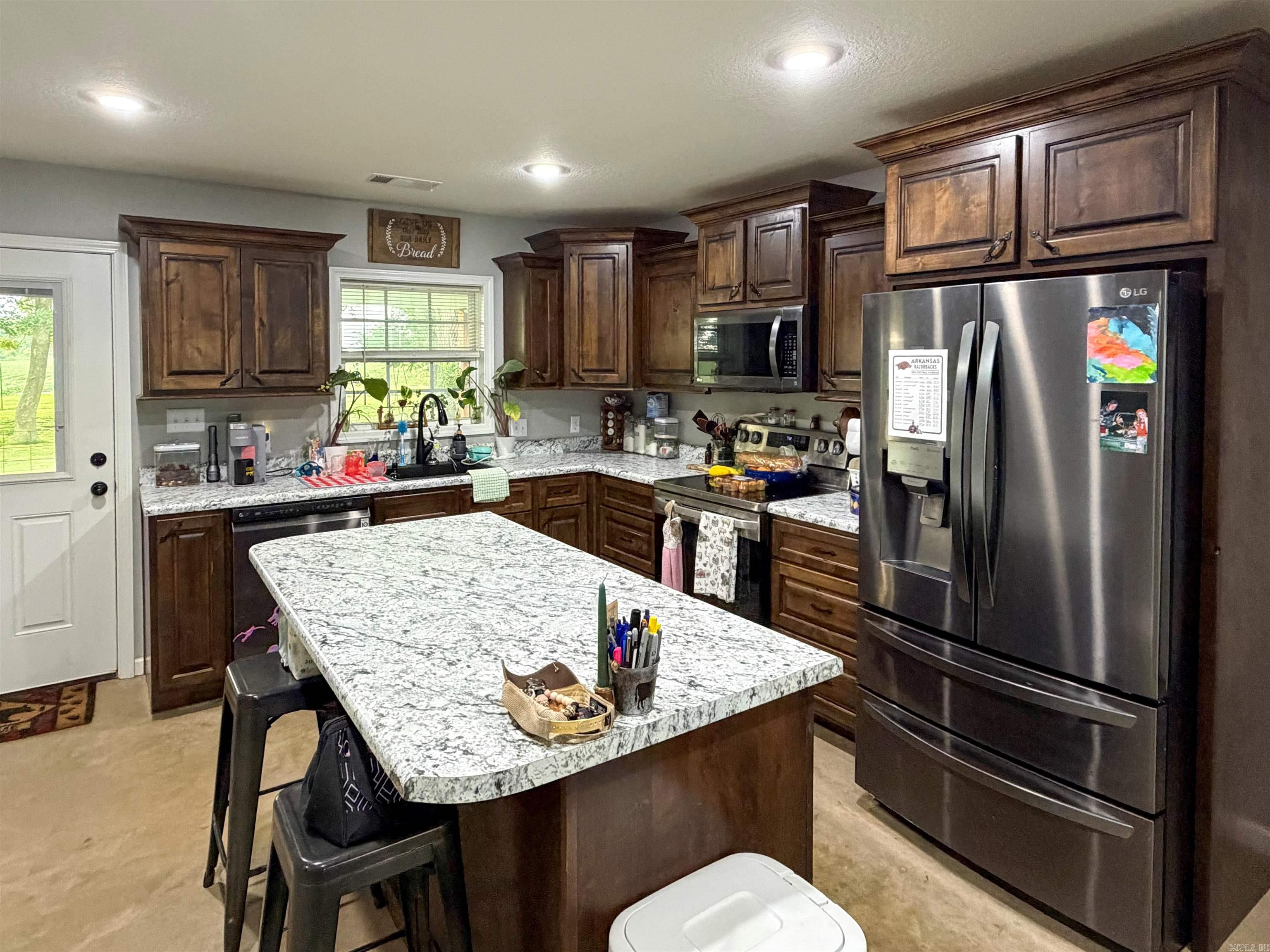 758 County Road 648 Property Photo 4