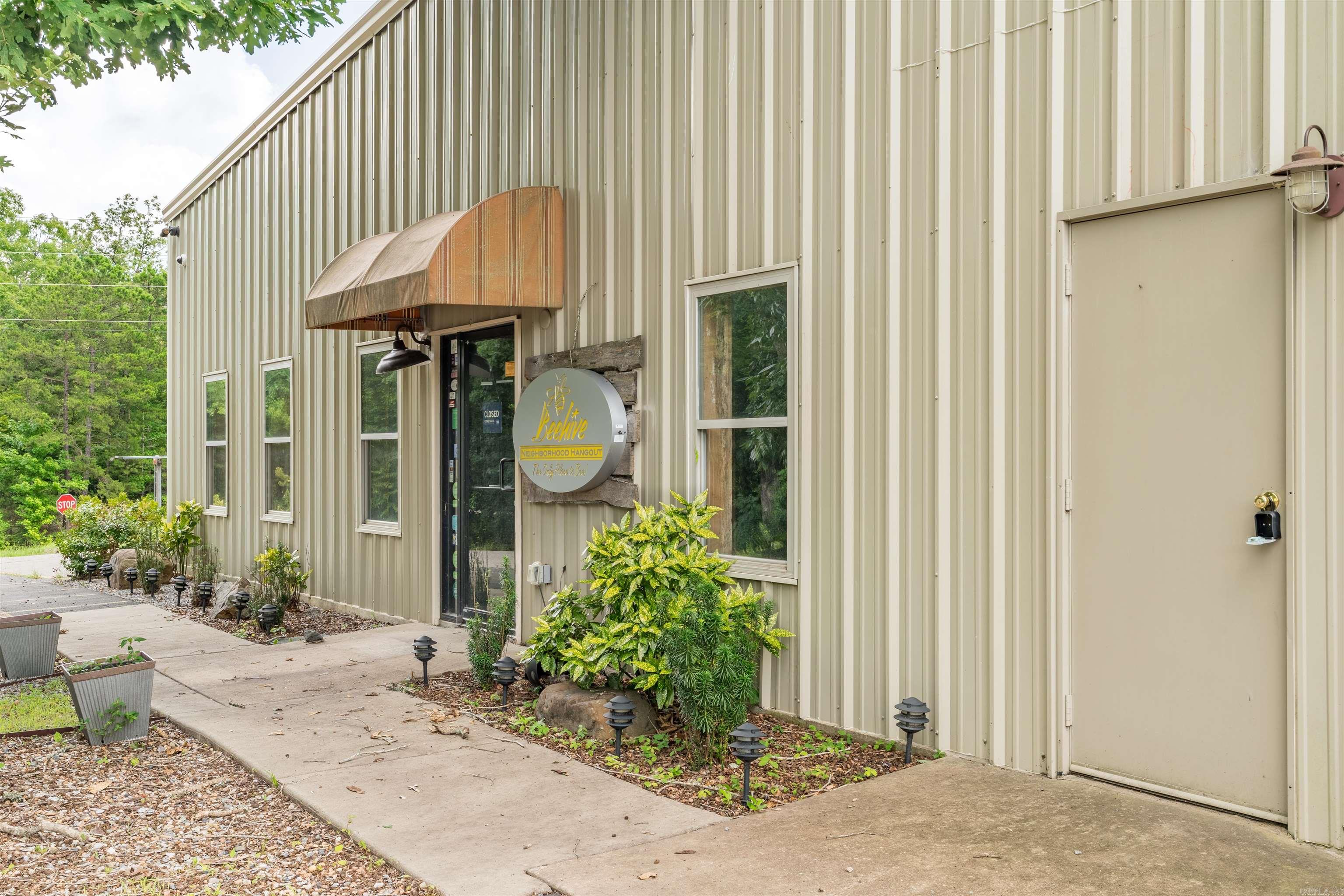 220 Minorca Road Property Photo 4