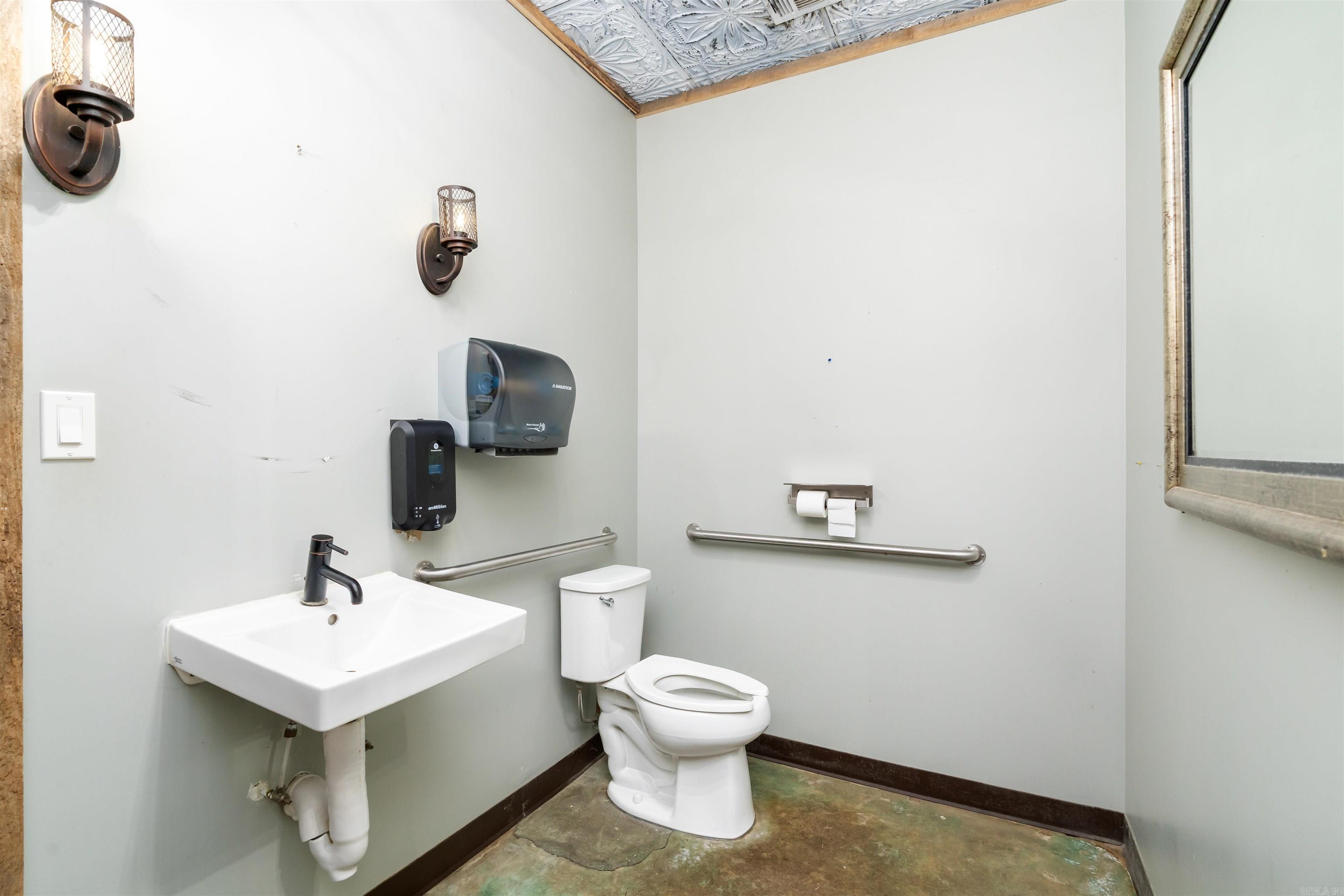 220 Minorca Road Property Photo 23