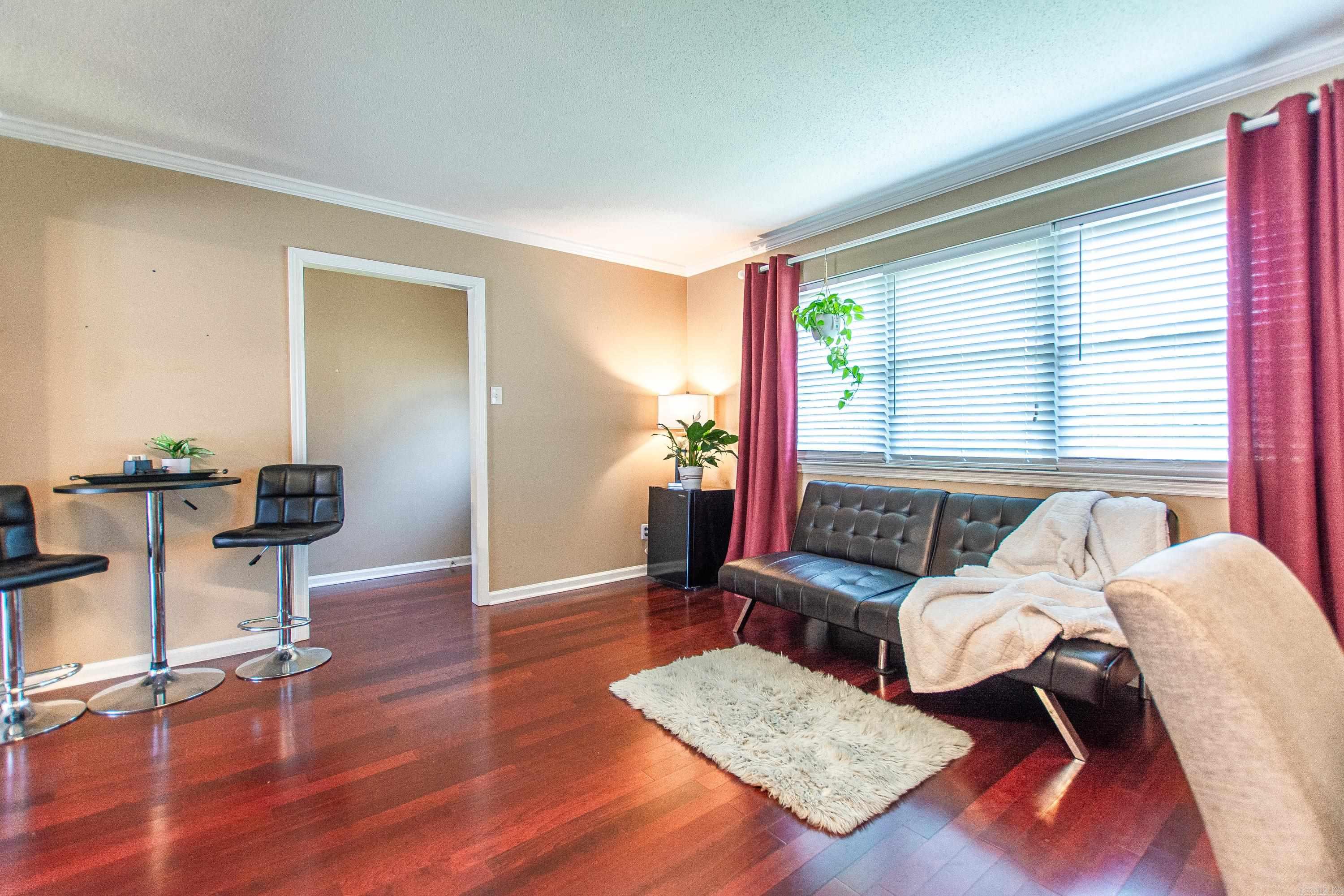 101 Richmond Ct Property Photo 10