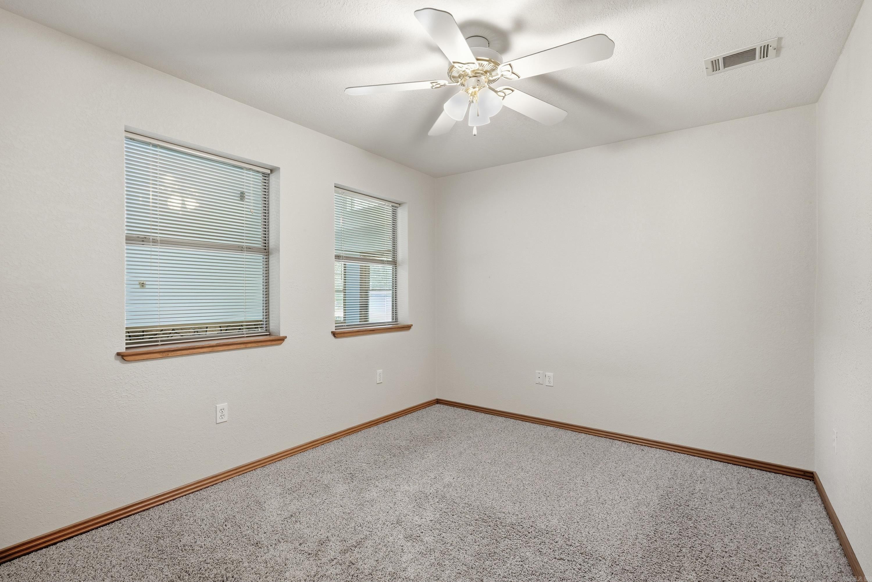 940 Huntington Circle Property Photo 39