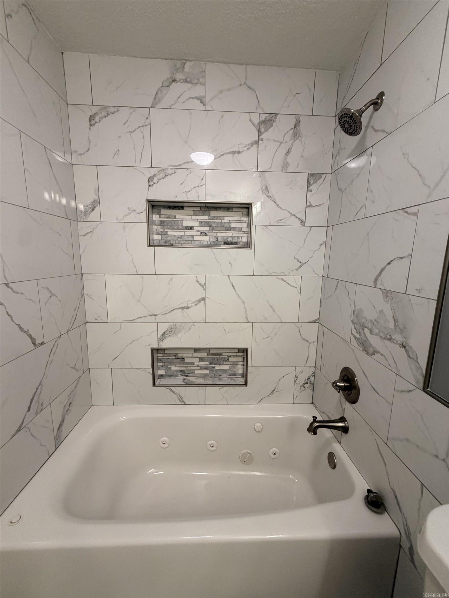 6909 Brierwood Dr Property Photo 12