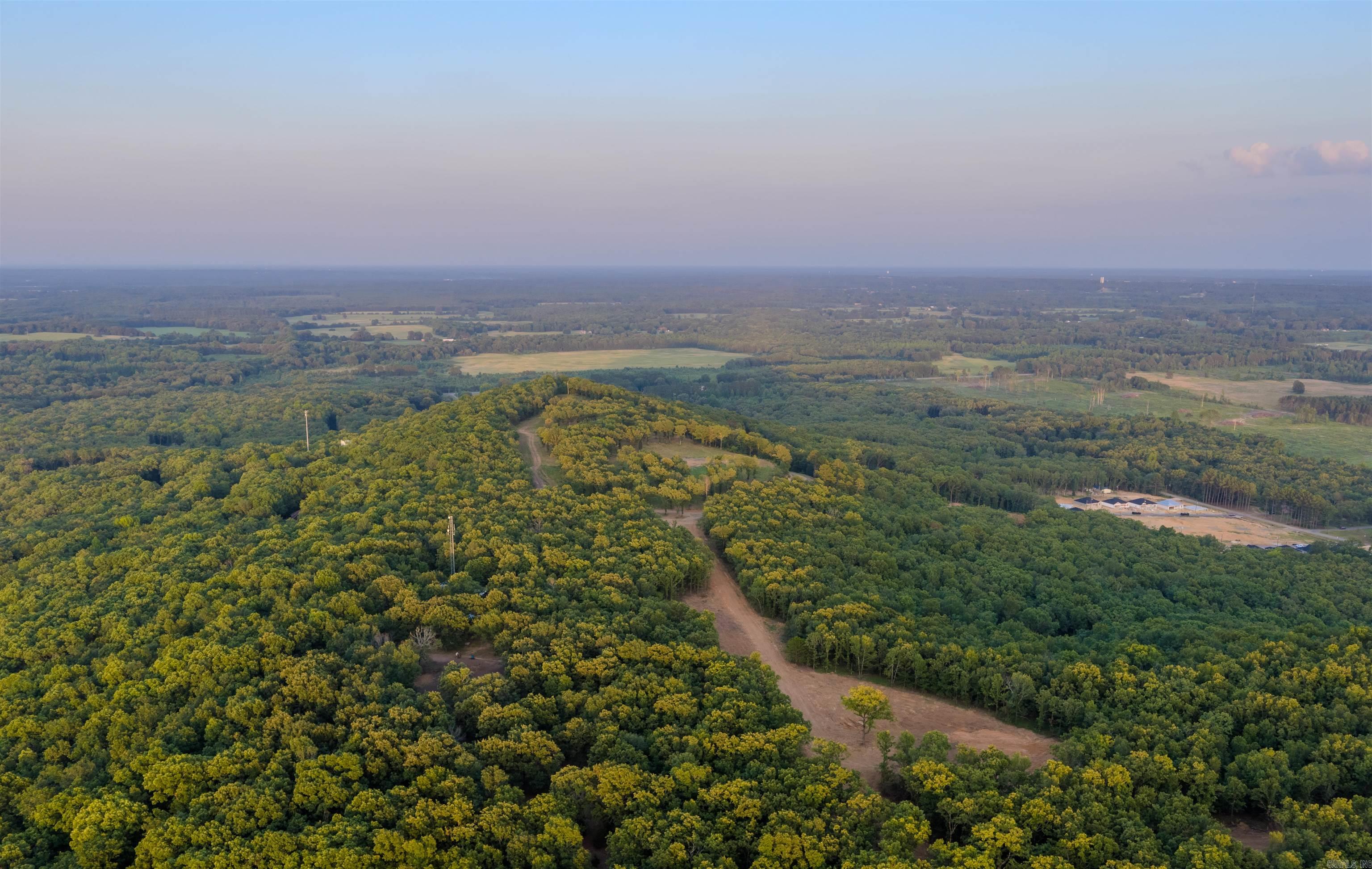 000 Round Mountain Road Property Photo 2
