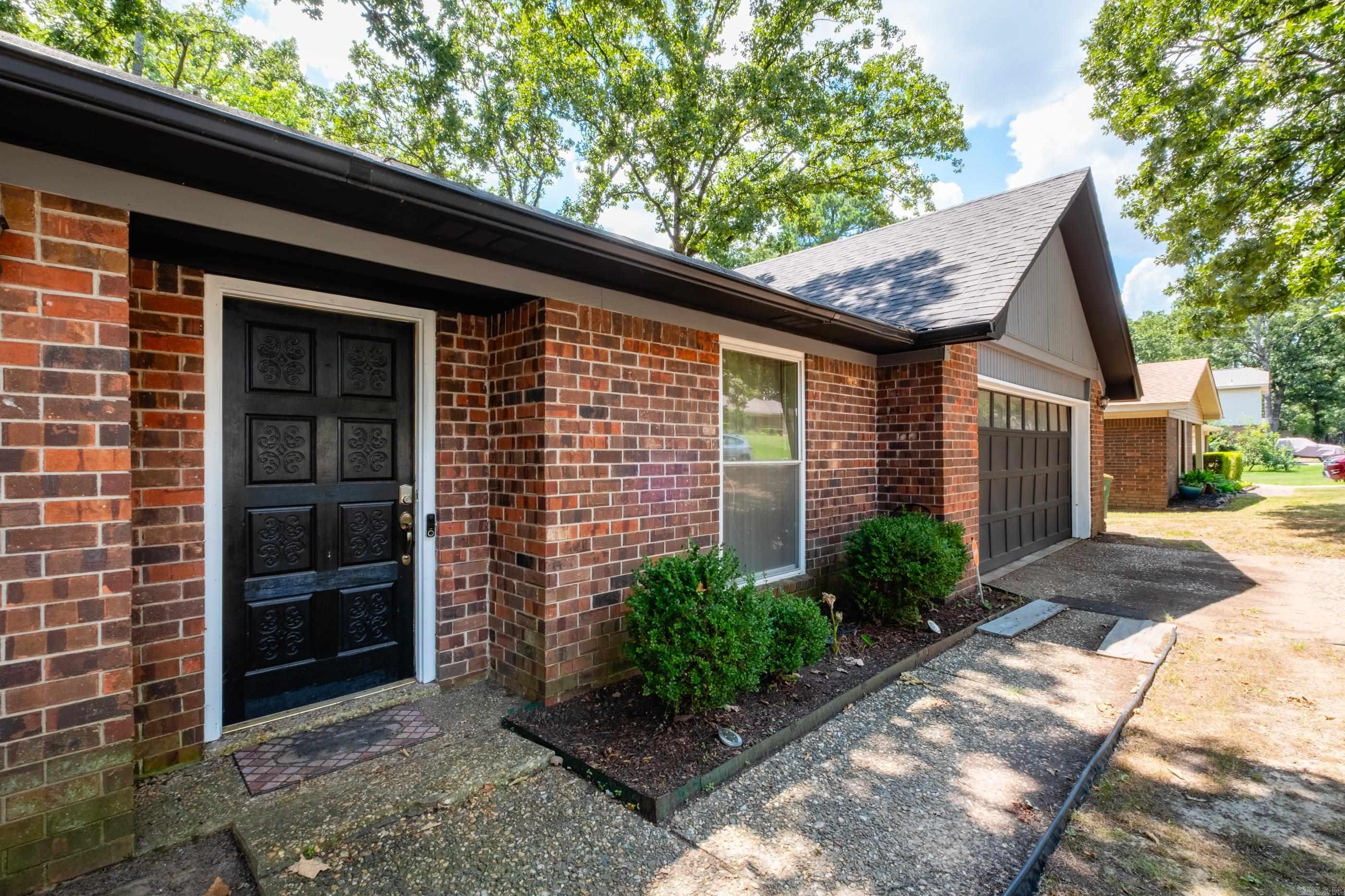609 Beaconsfield Road Property Photo 4