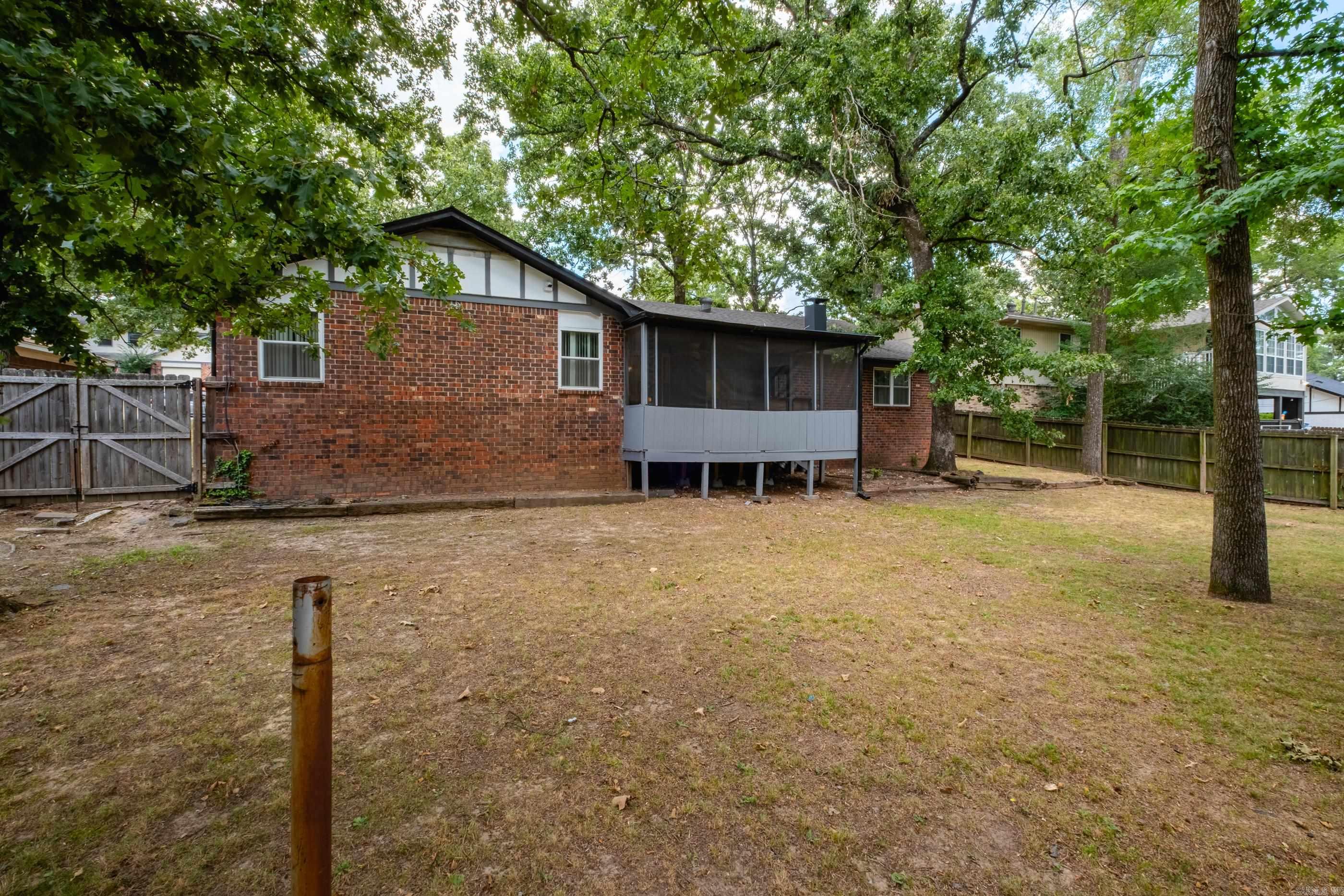 609 Beaconsfield Road Property Photo 40