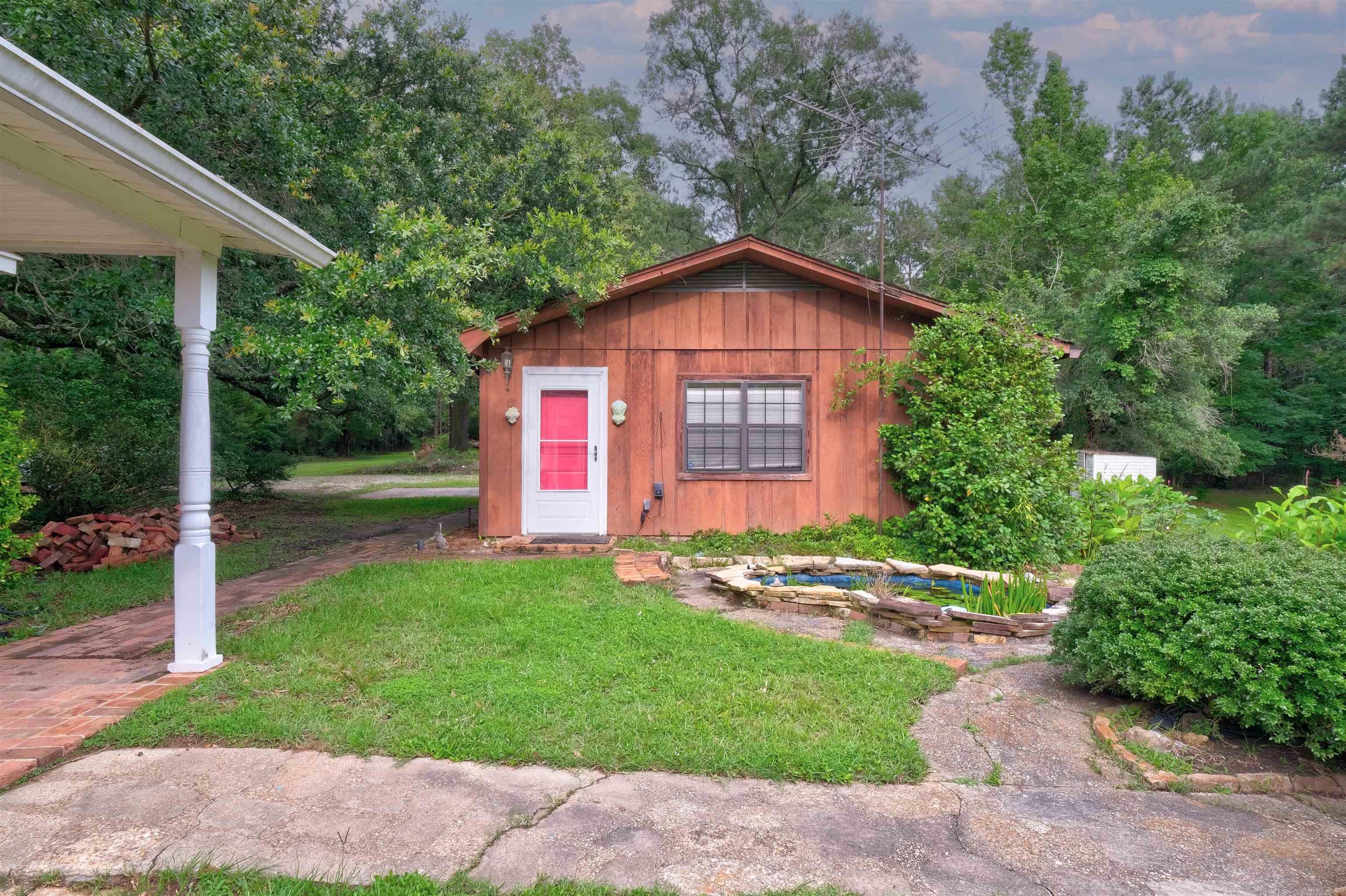 1869 E Stateline Rd Property Photo 7