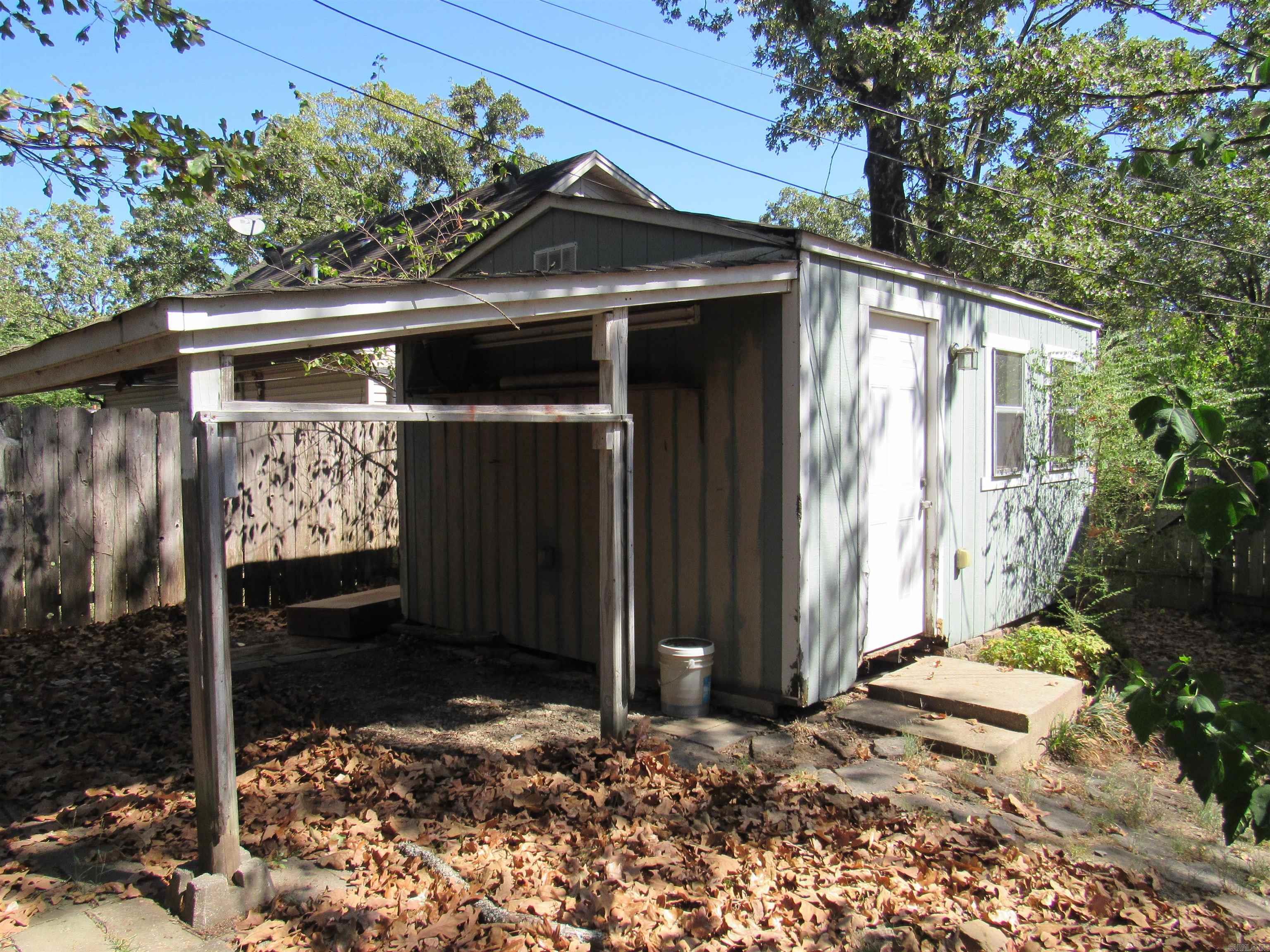 6201 Blackhawk Dr Property Photo 46