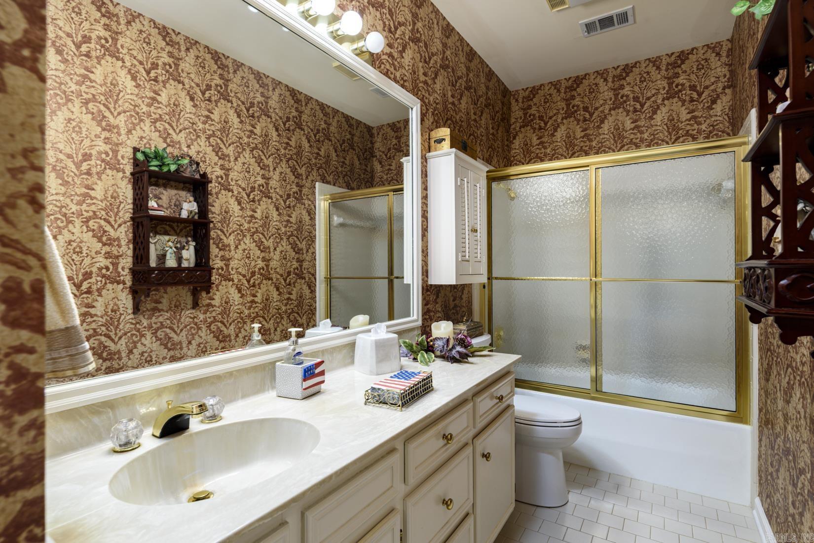 11 Carrollton Ct Property Photo 24