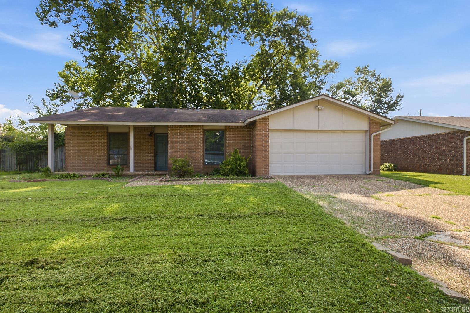 19 Creekridge Circle Property Photo 1