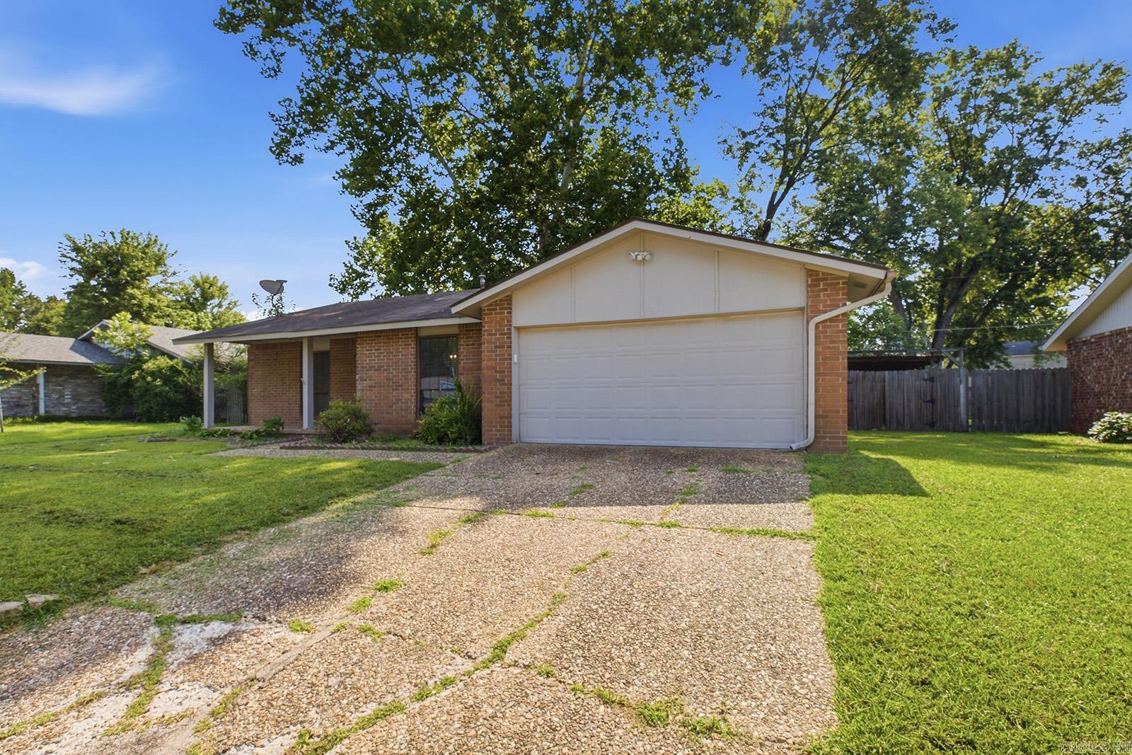19 Creekridge Circle Property Photo 3