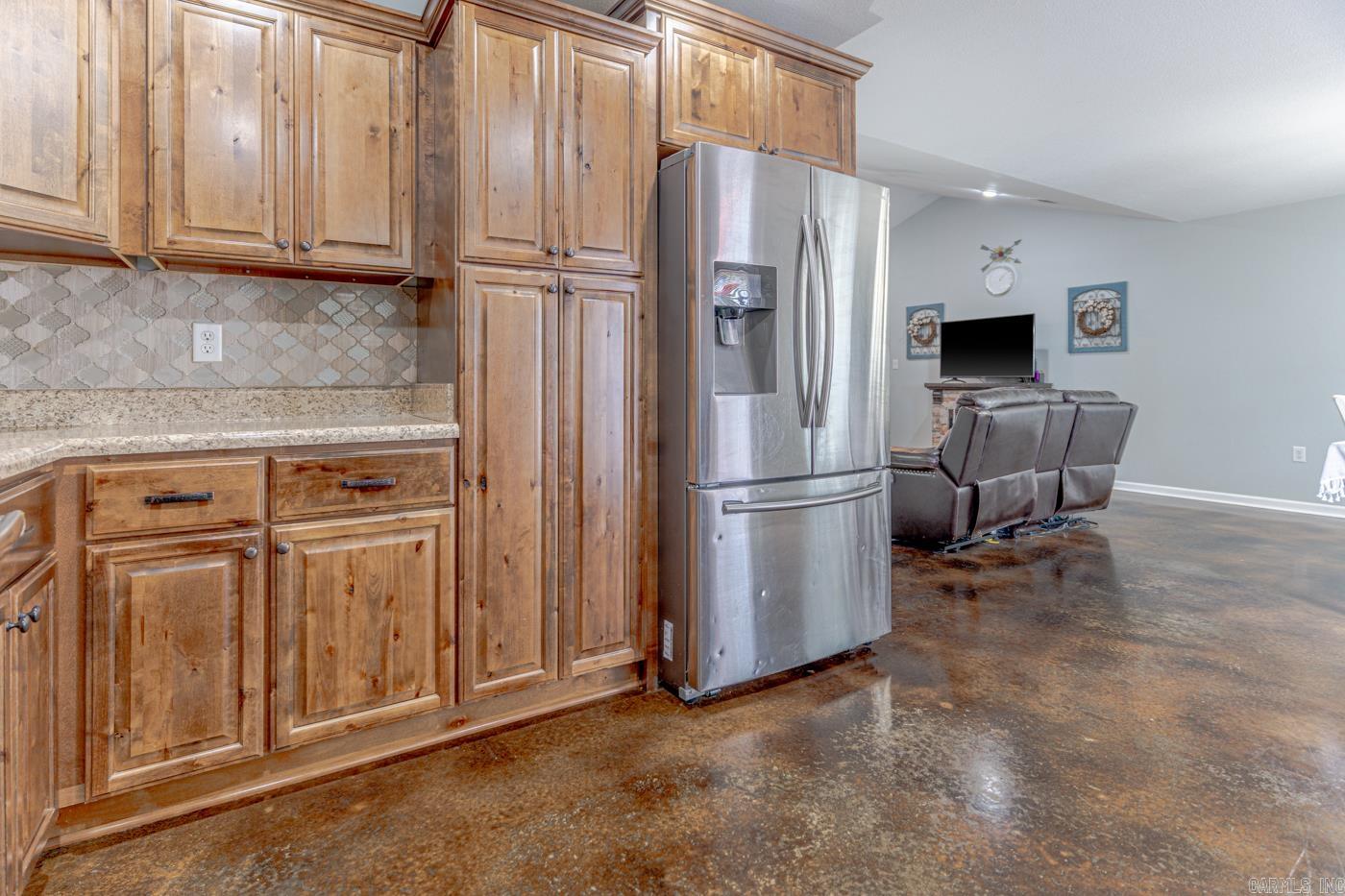 453 Wildwood Pt Property Photo 16