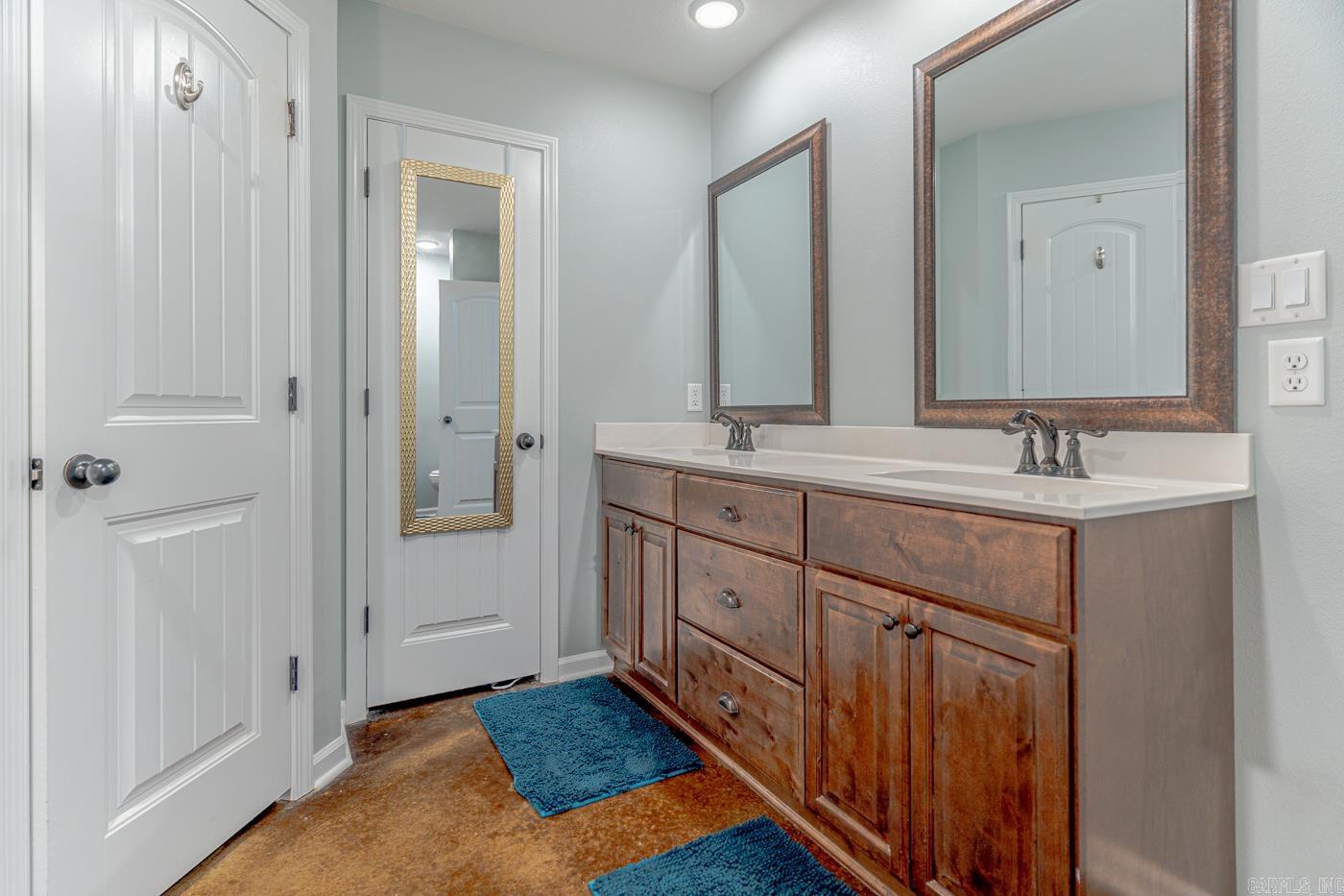 453 Wildwood Pt Property Photo 23