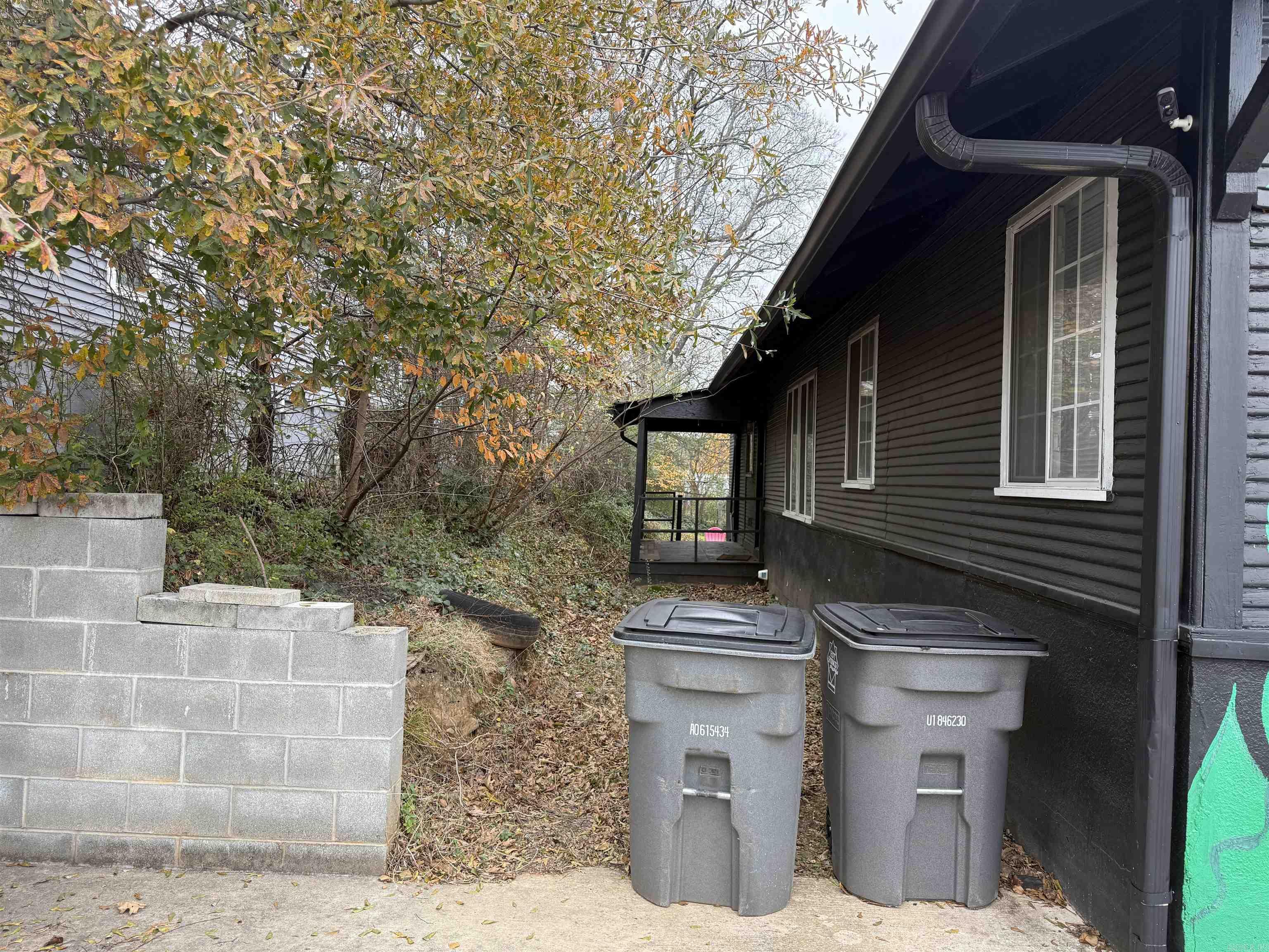231 Oak Street Property Photo 16