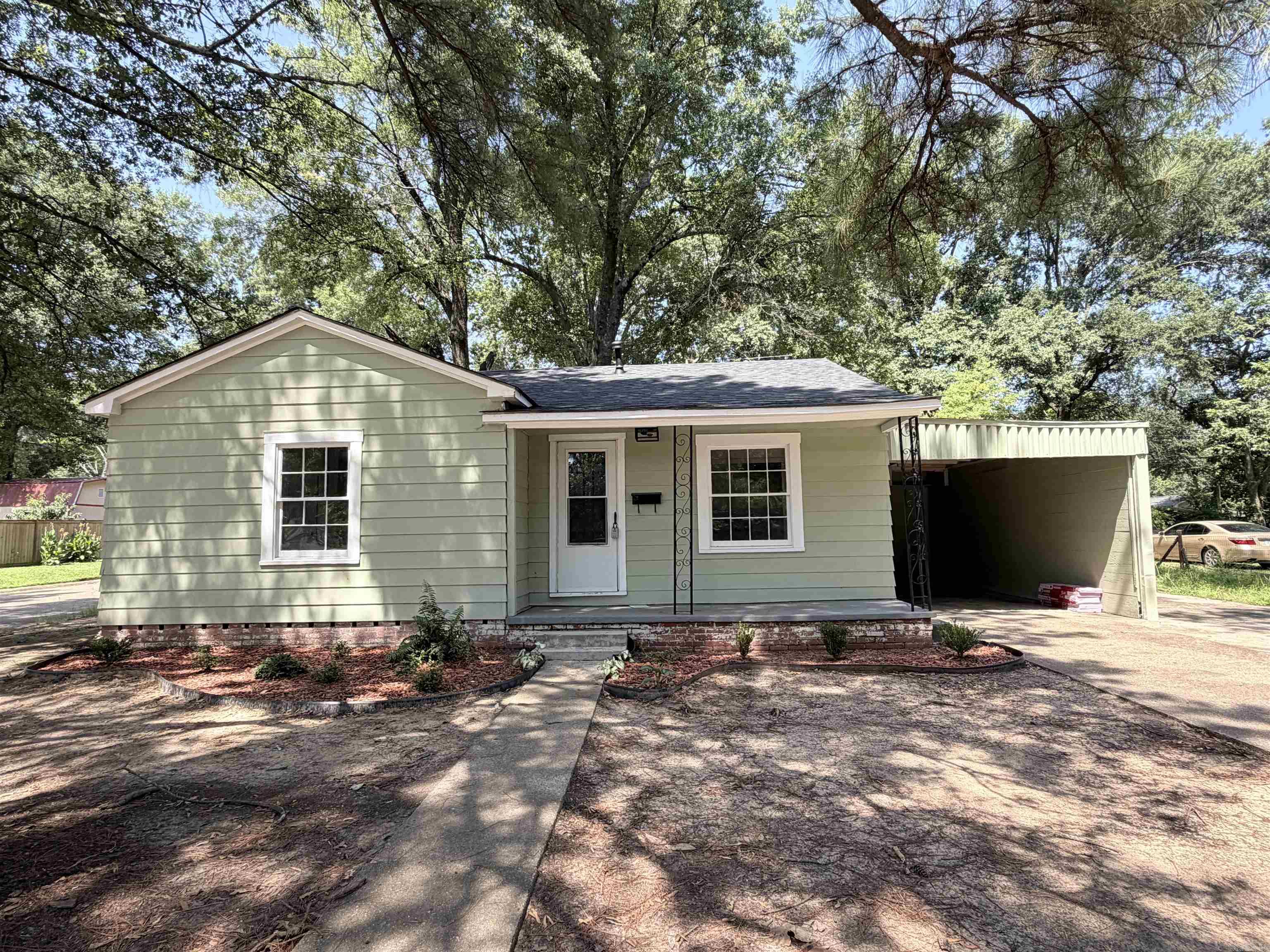 4101 Elizabeth Property Photo 4