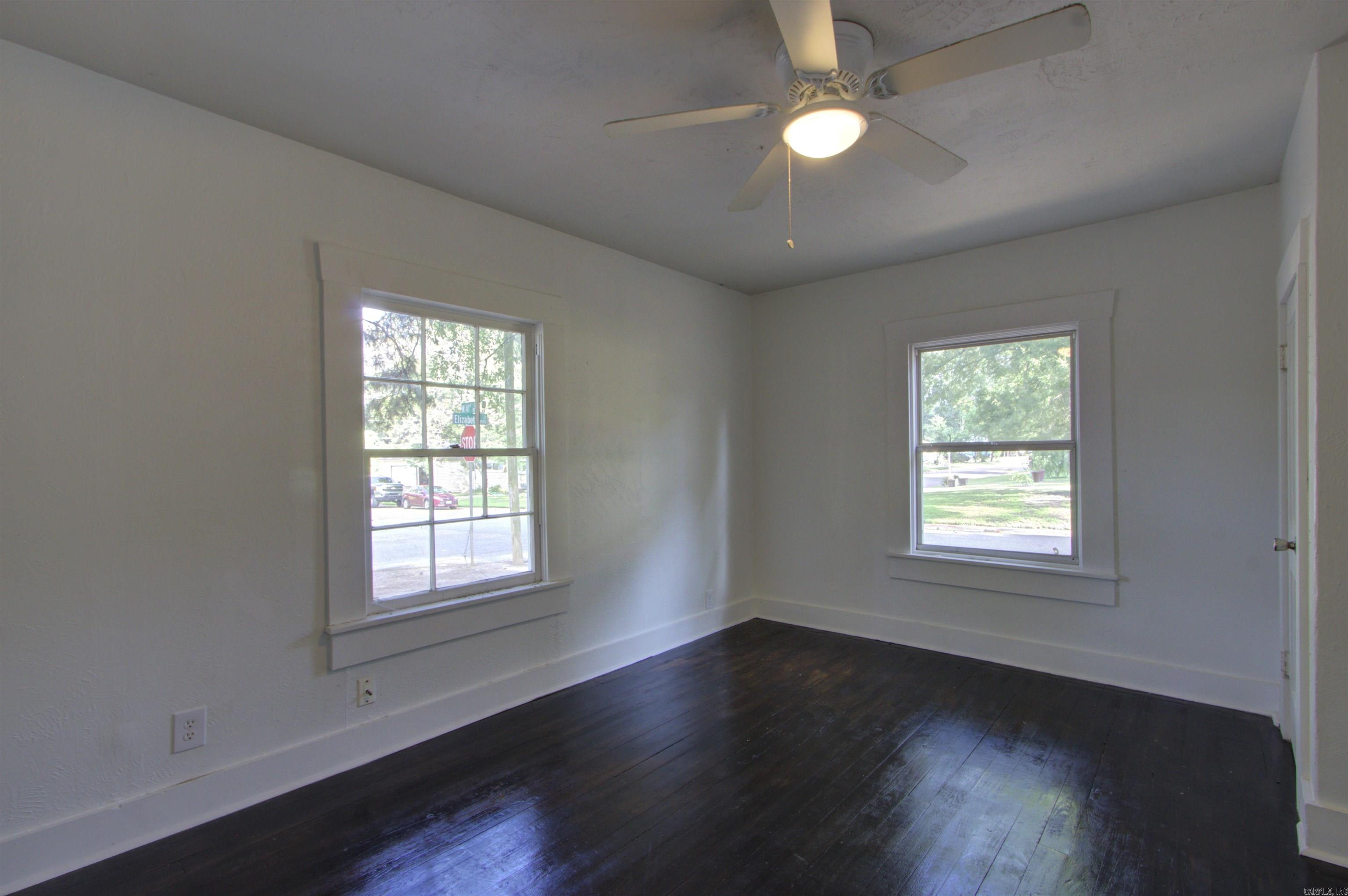 4101 Elizabeth Property Photo 15