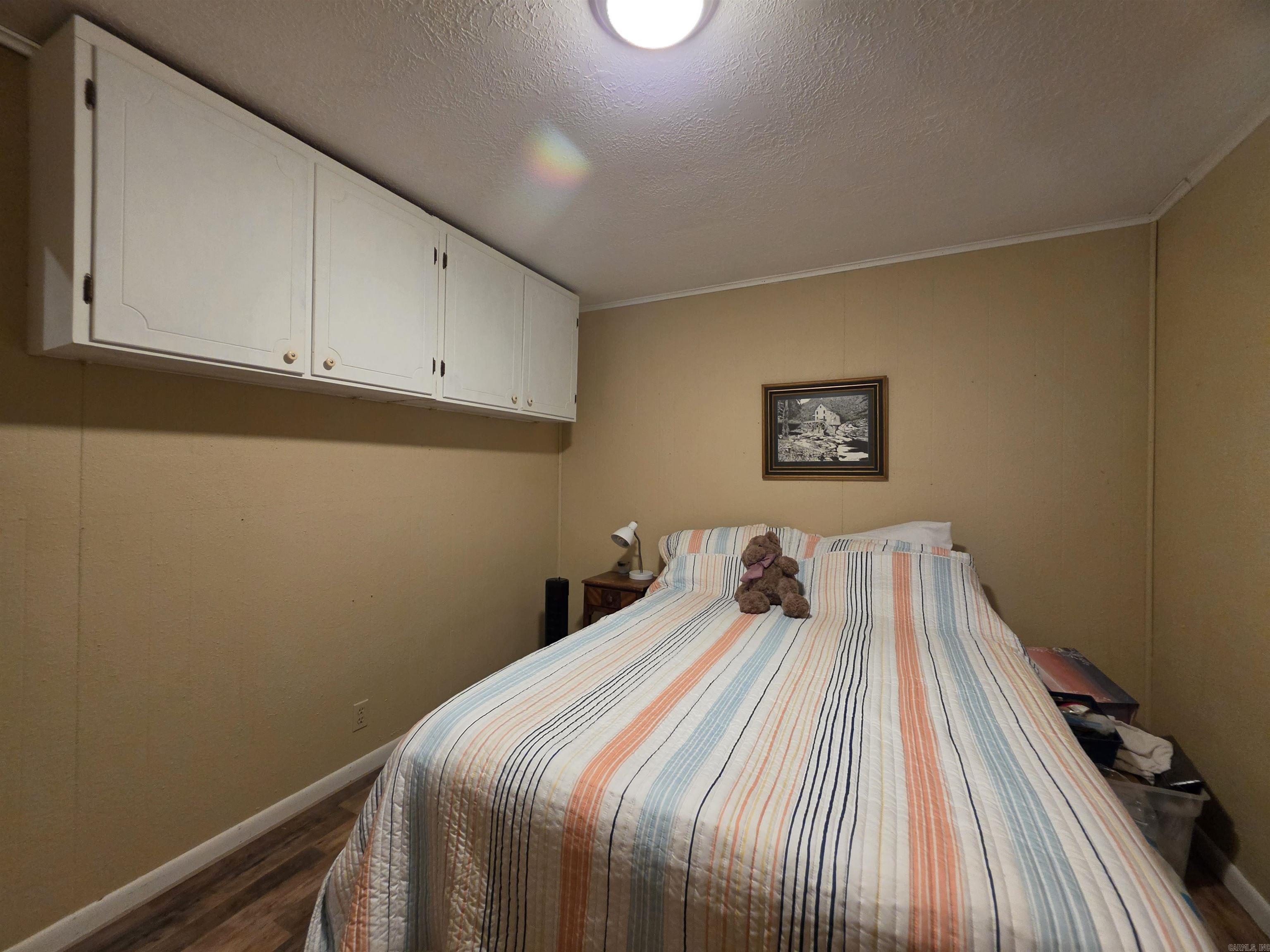 906 Surrey Road Property Photo 43