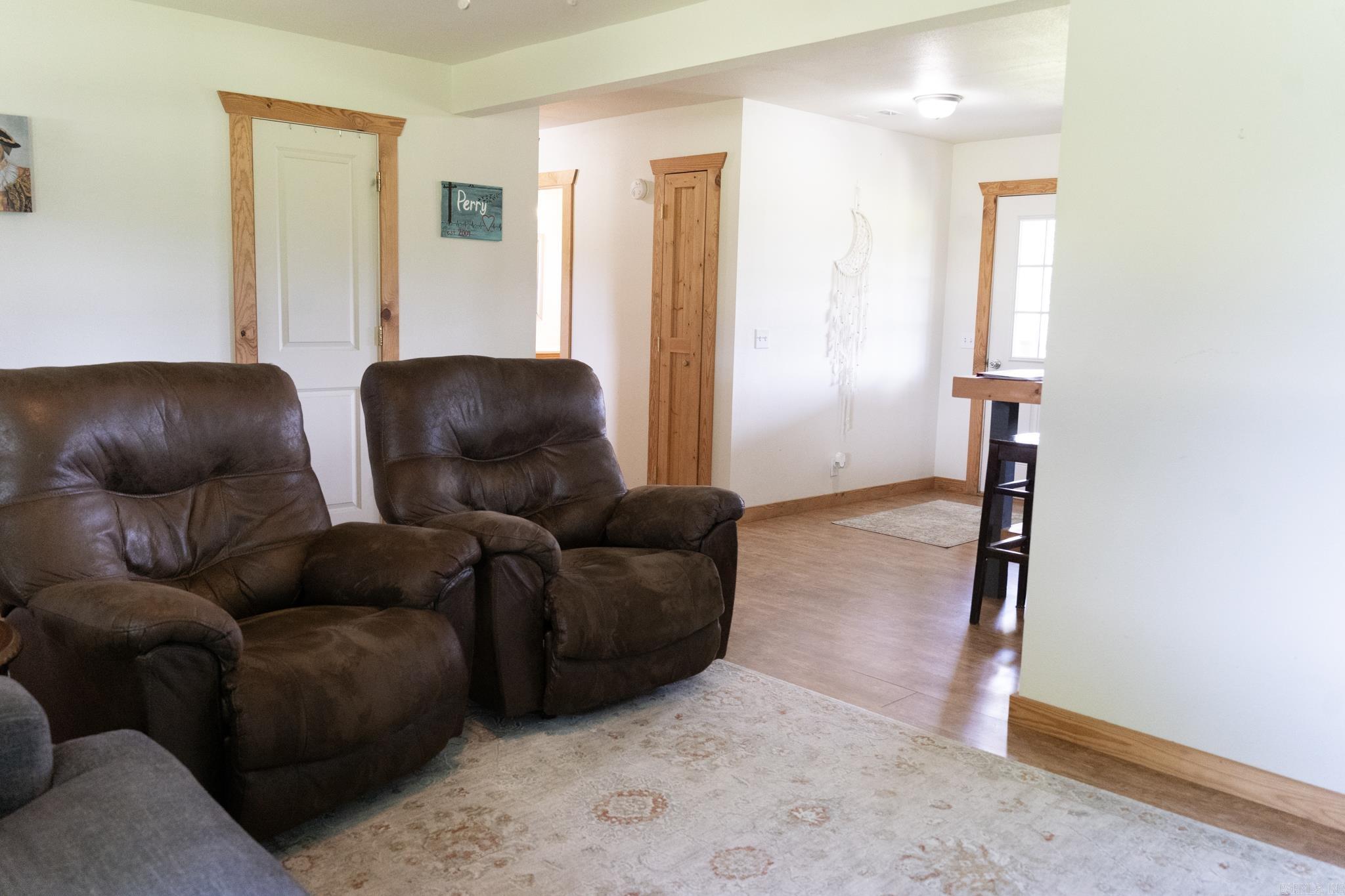 1075 Firehouse Rd Property Photo 17