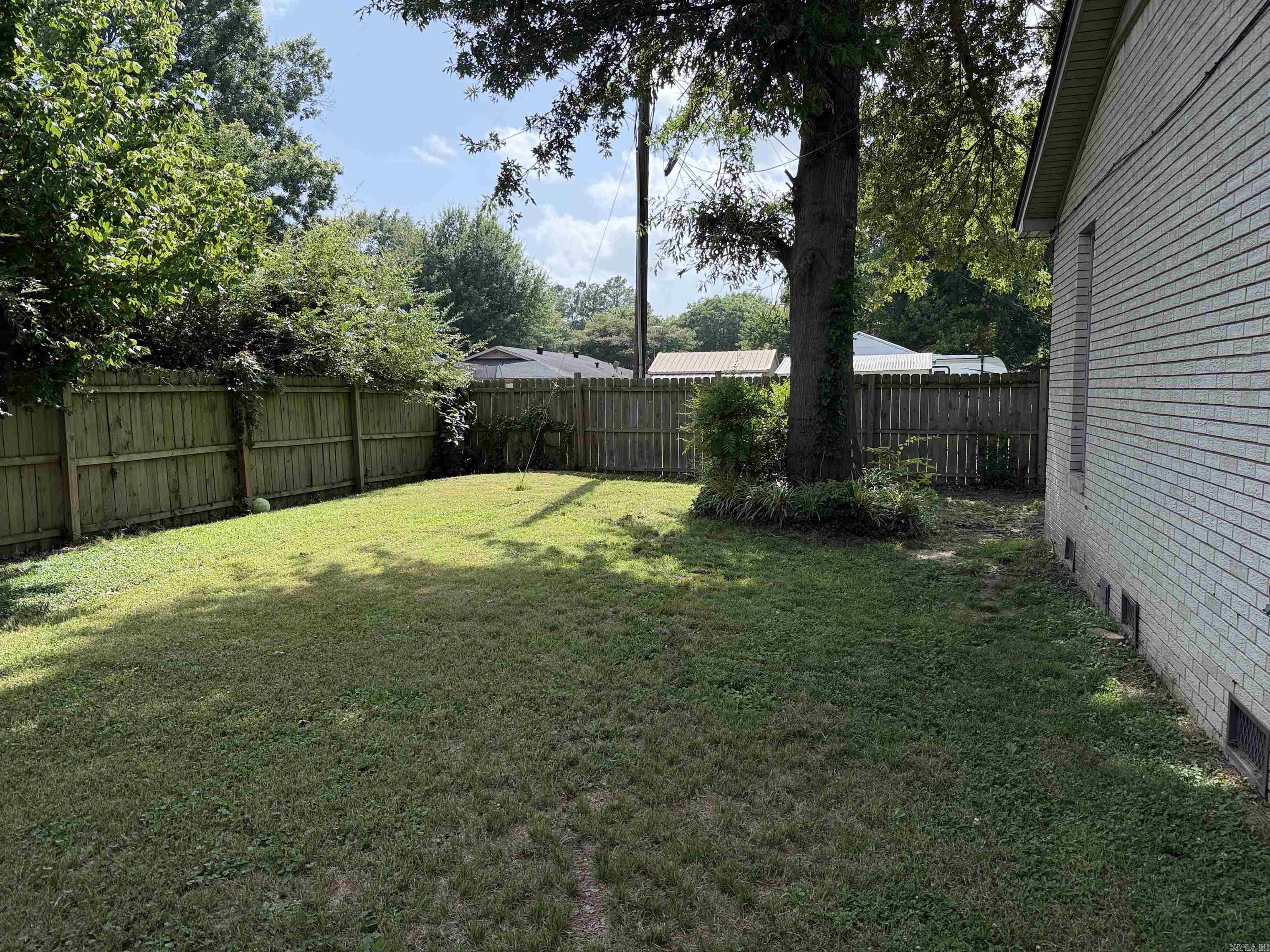 315 Clifton Dr Property Photo 28