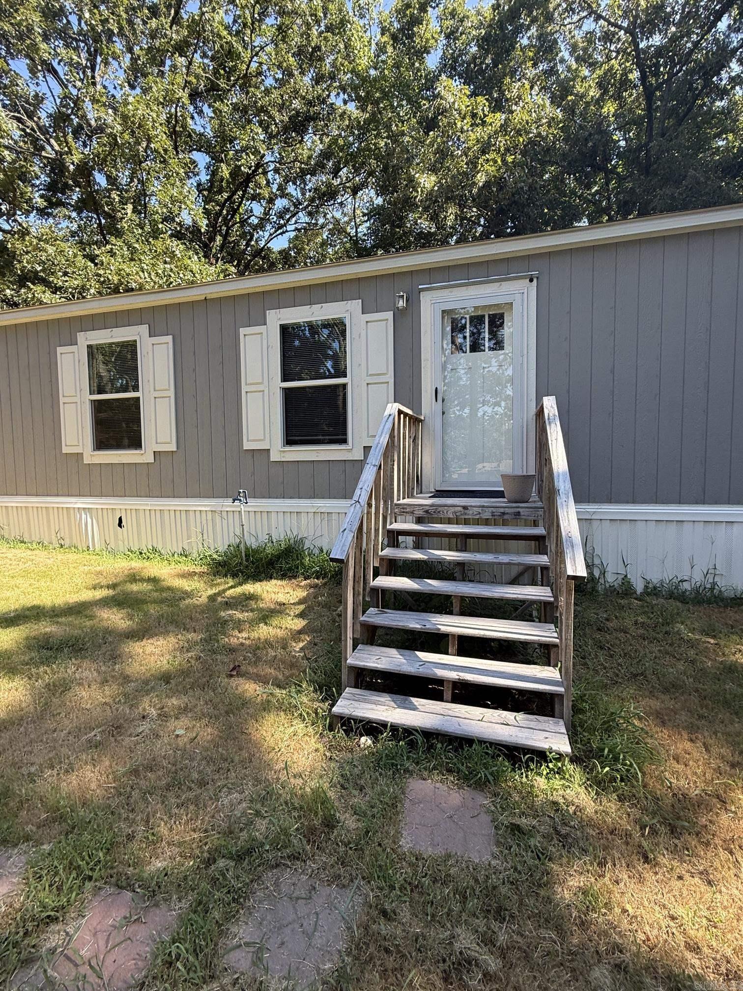 7205 Brixie Road Property Photo 2