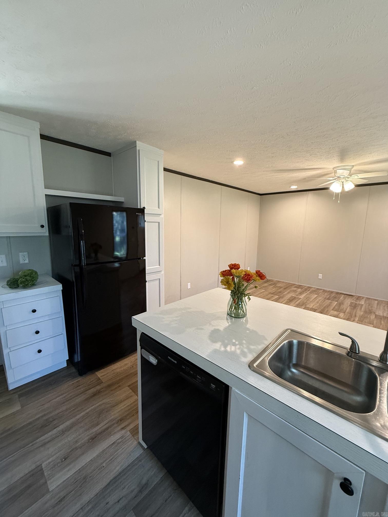 7205 Brixie Road Property Photo 4