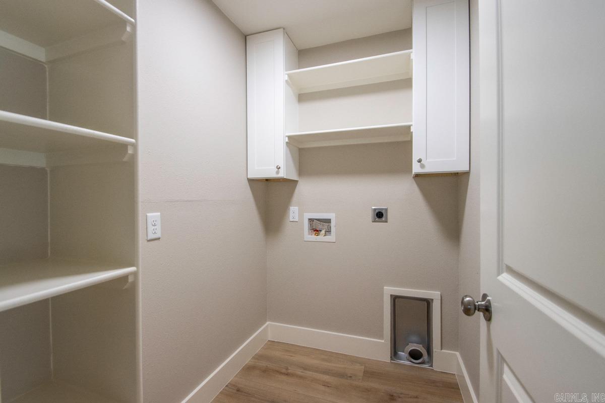 20 Houston Dr Property Photo 21