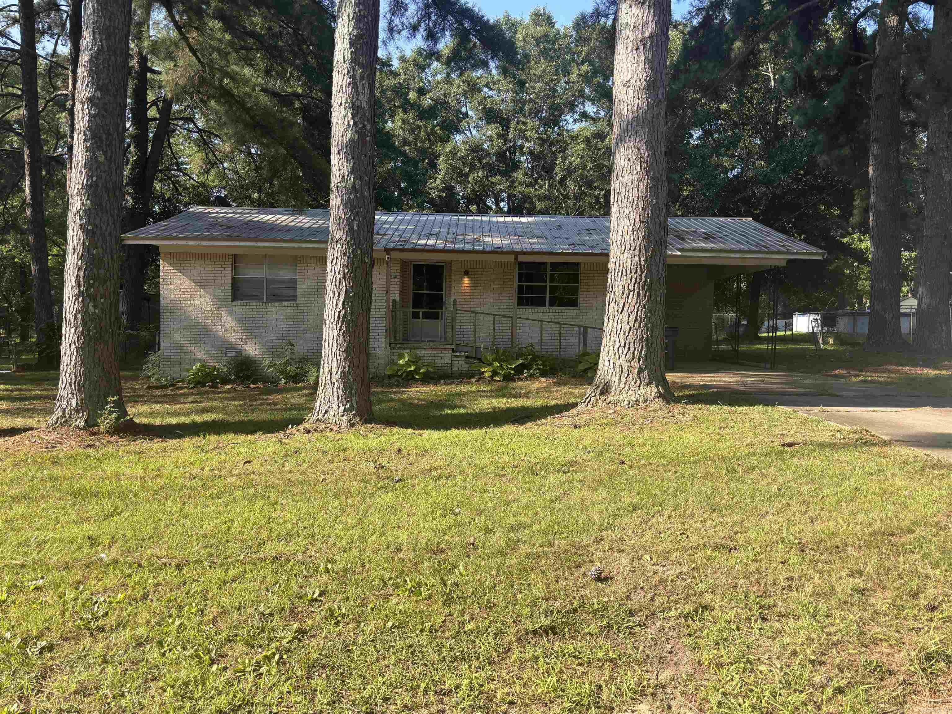 111 Alene Lane Property Photo 2