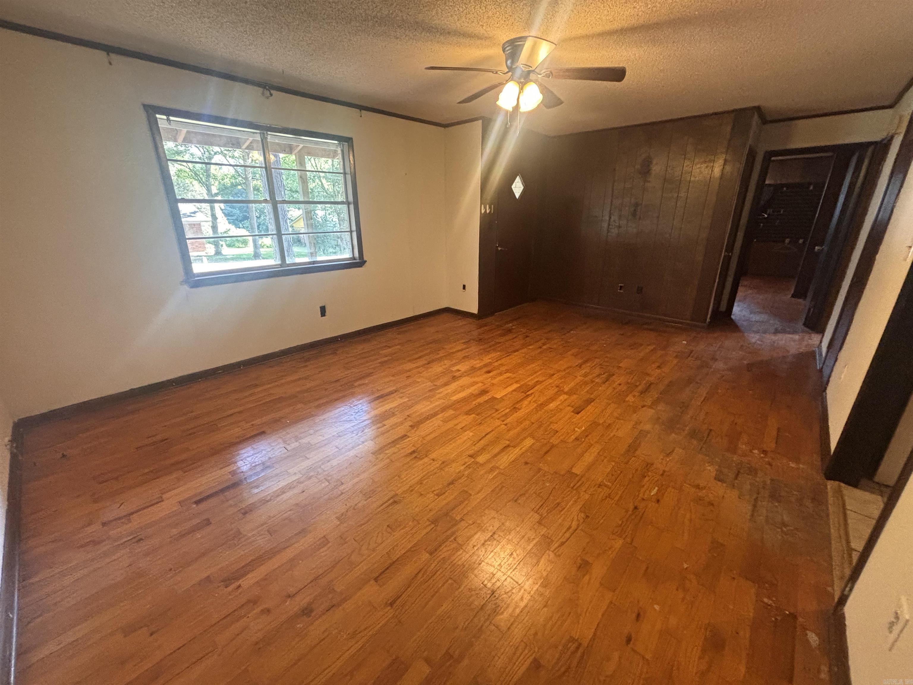 111 Alene Lane Property Photo 4