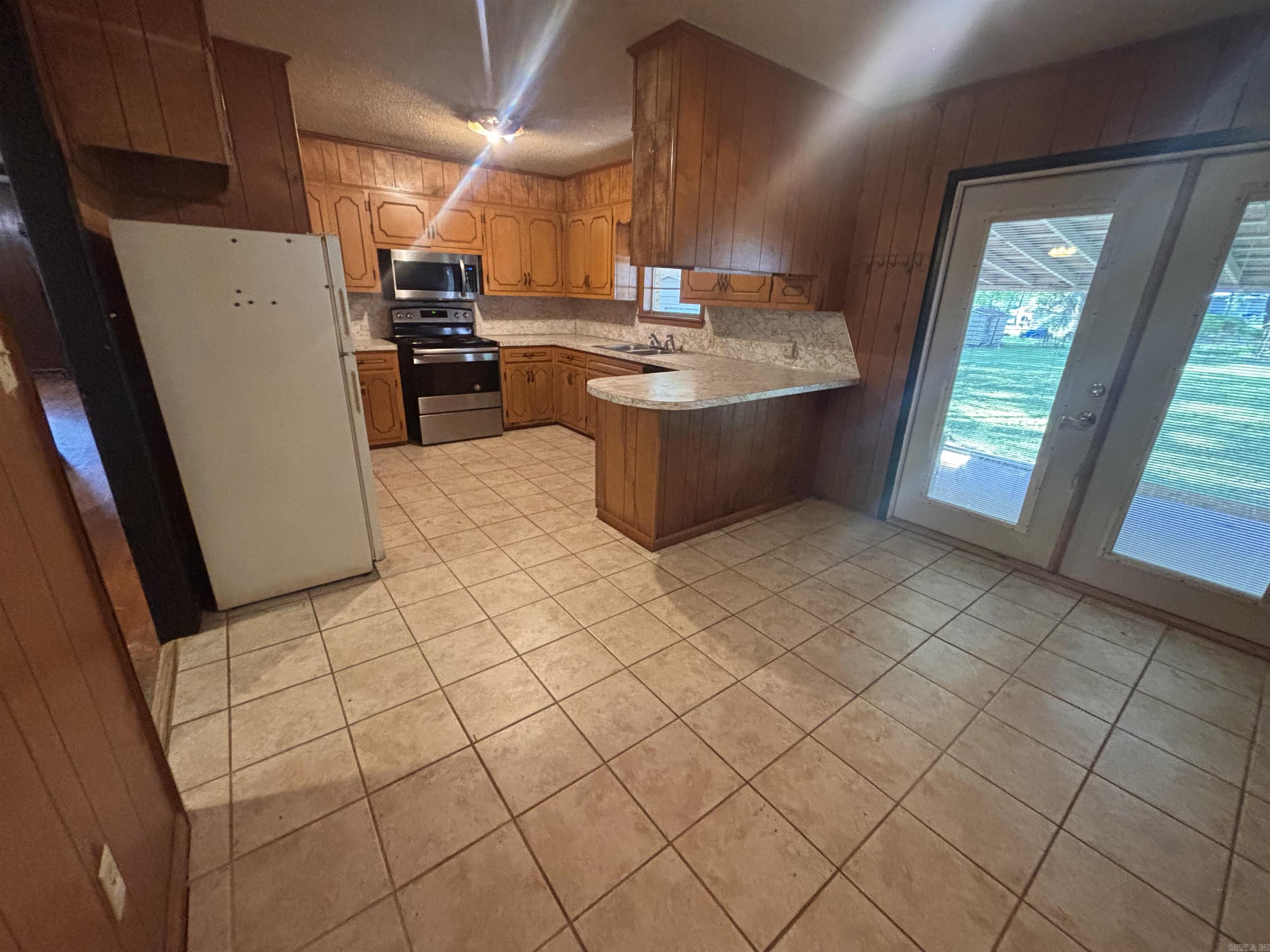 111 Alene Lane Property Photo 6