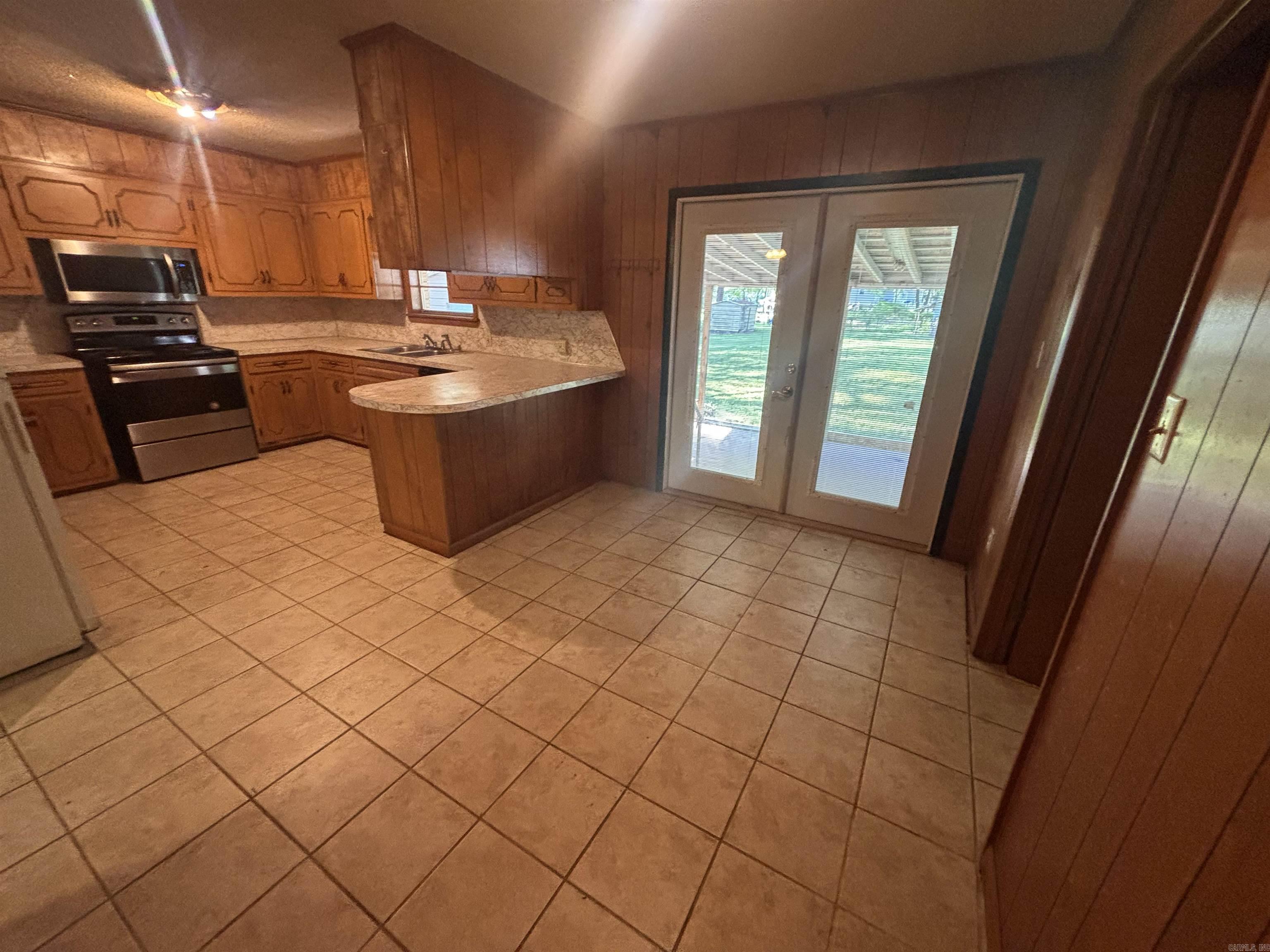 111 Alene Lane Property Photo 10