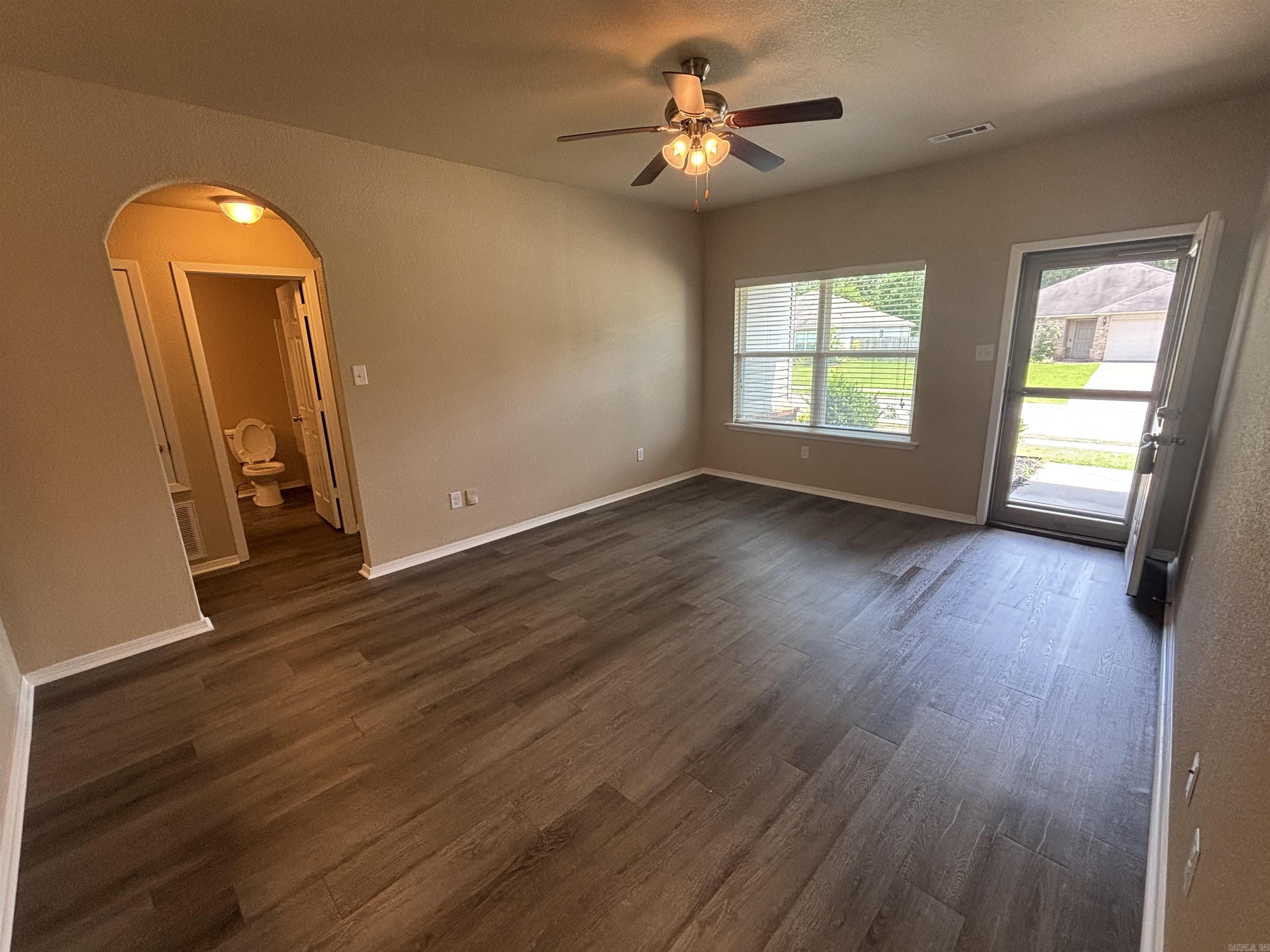 6316 Lena Drive Property Photo 3