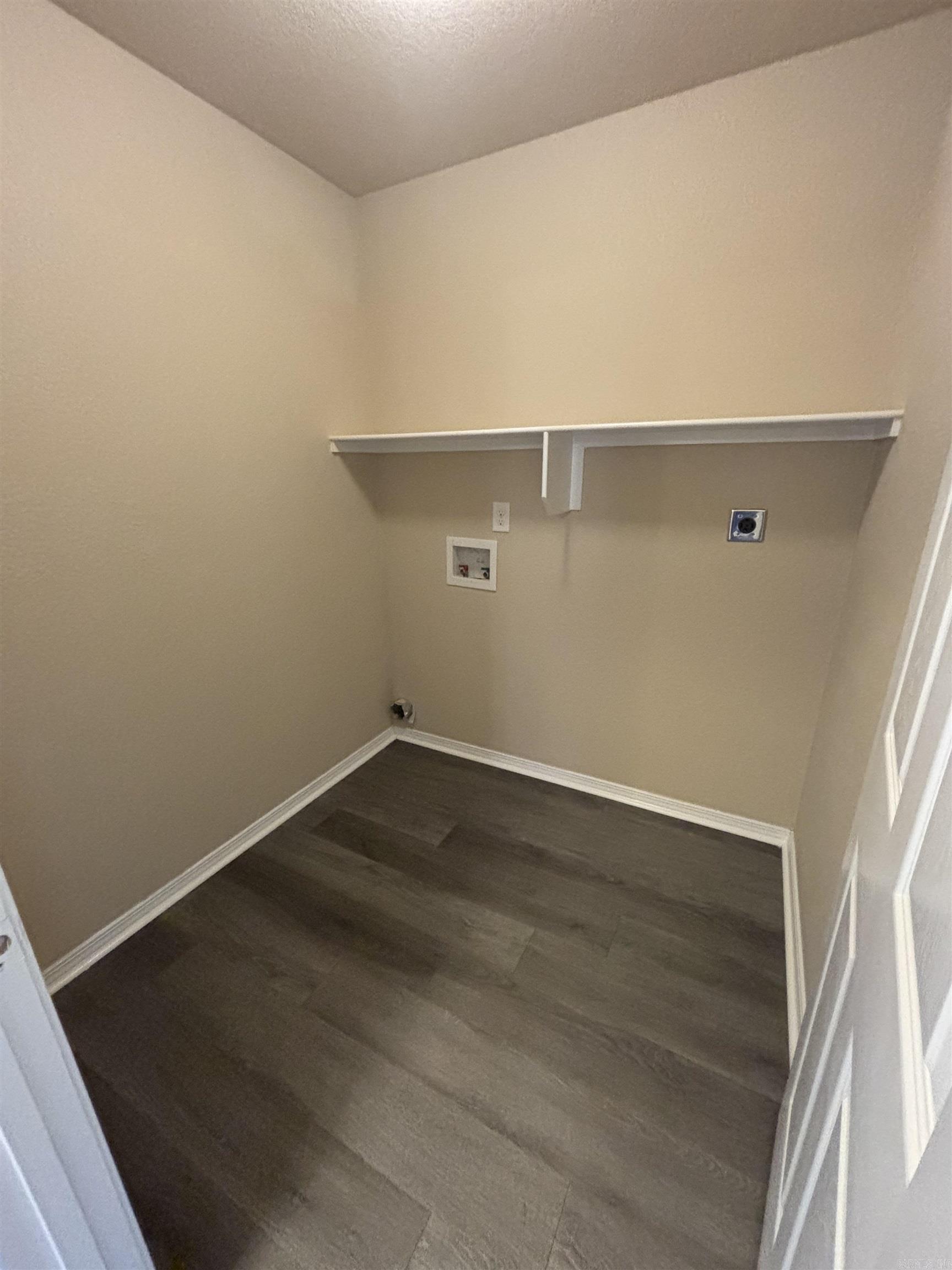 6316 Lena Drive Property Photo 11
