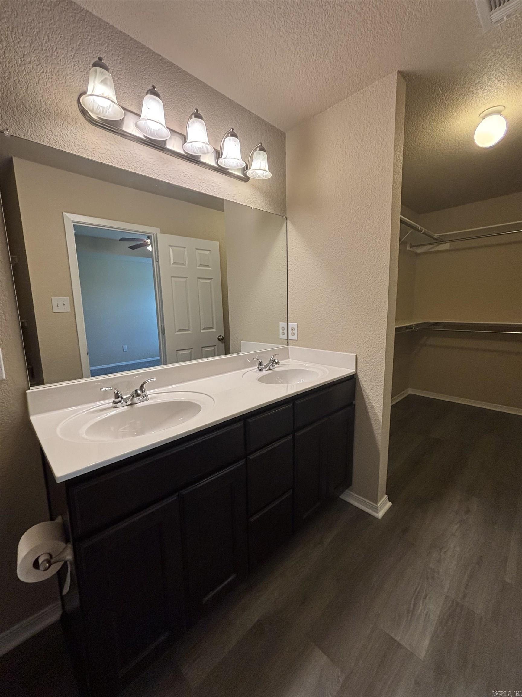 6316 Lena Drive Property Photo 16