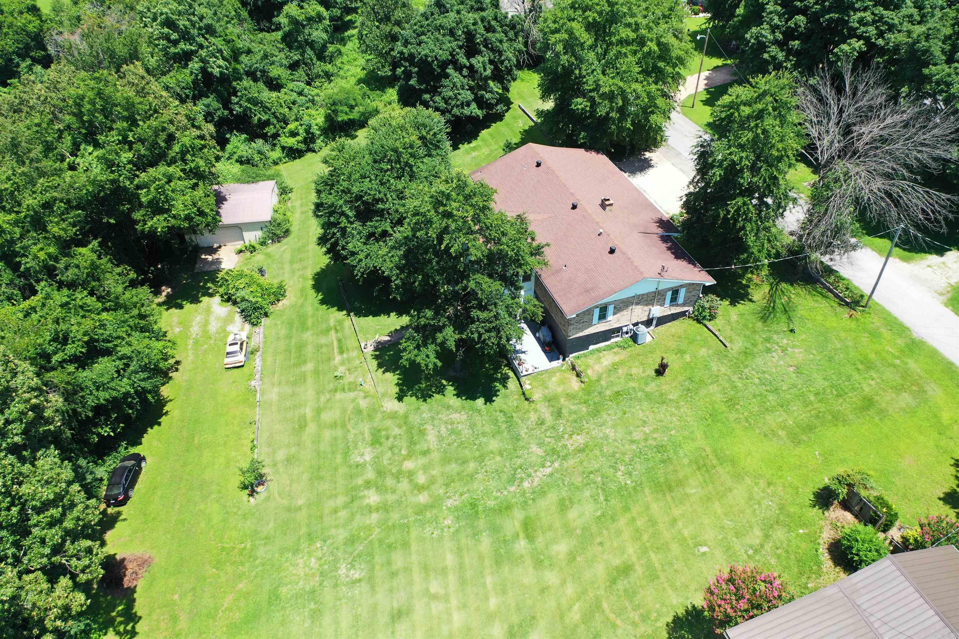 458 Tutt Place Property Photo 6