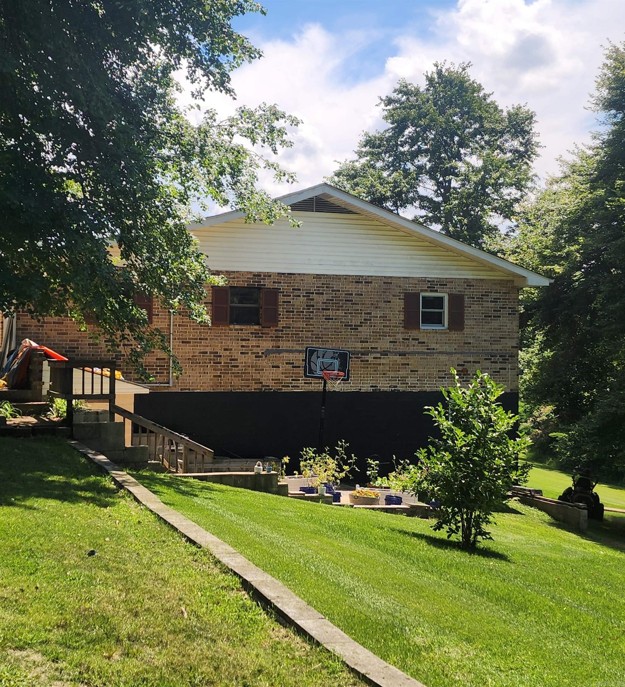 458 Tutt Place Property Photo 15