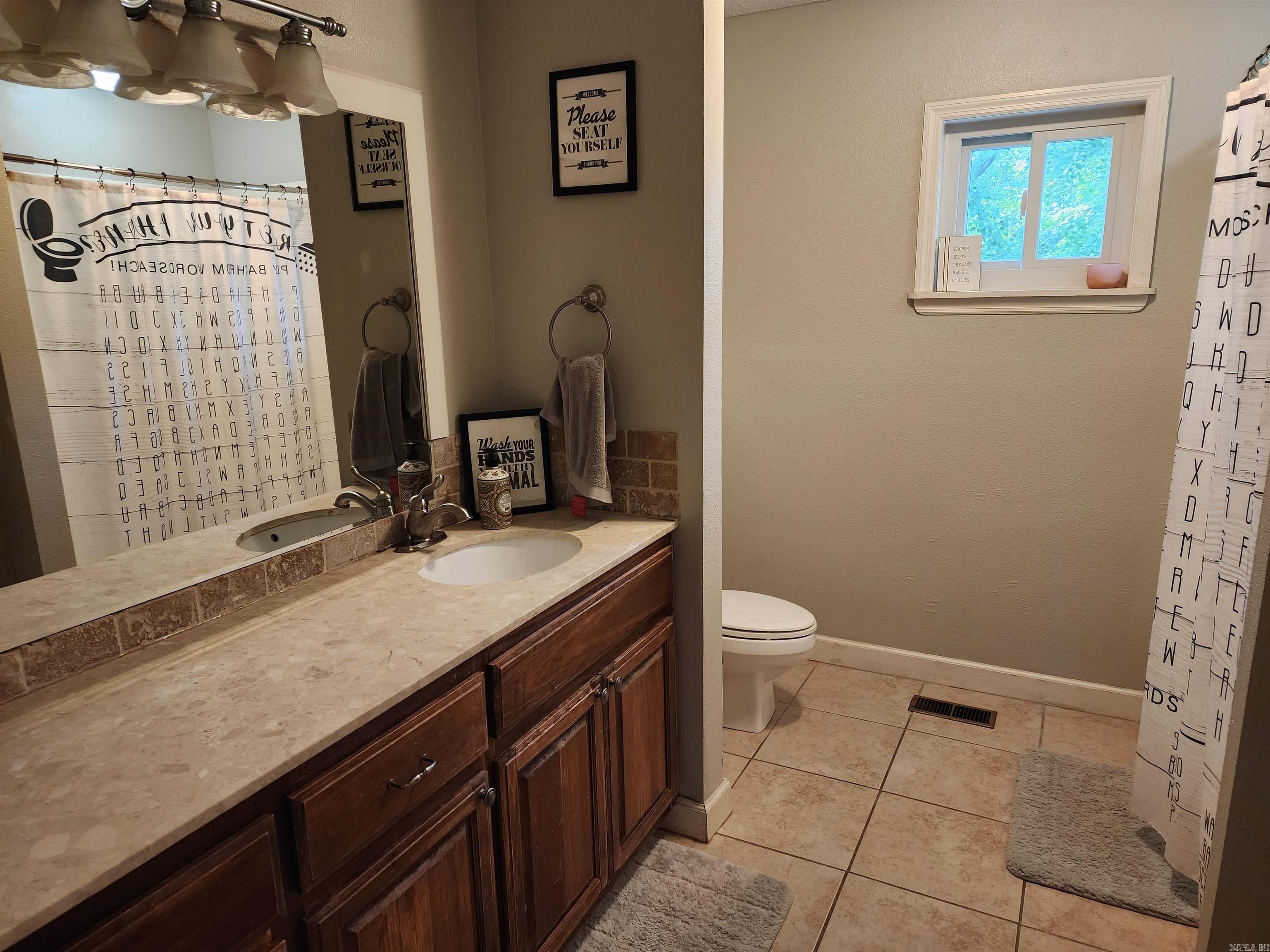 458 Tutt Place Property Photo 33