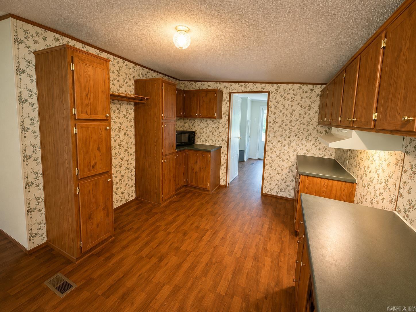 470 Grant 735 Property Photo 14