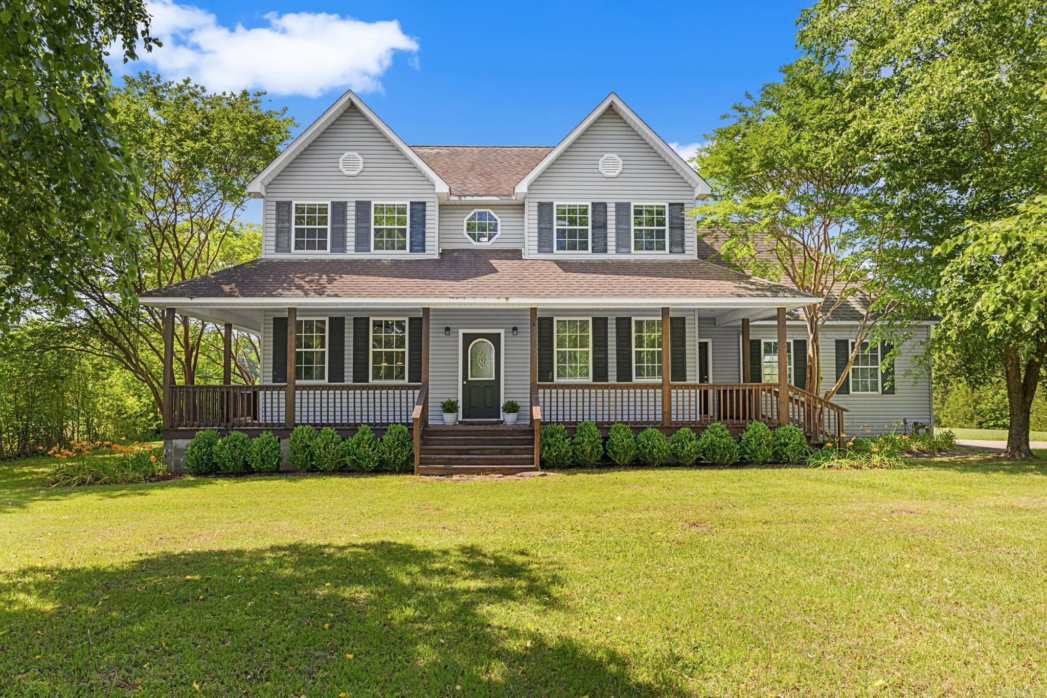 1030 Piney Creek Road E Property Photo 1