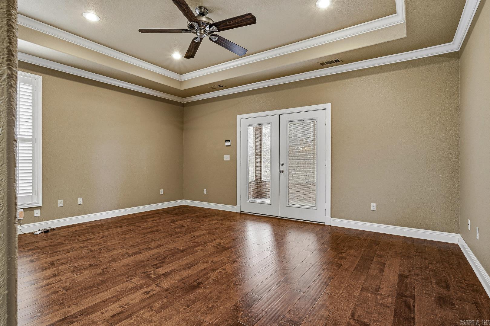 12 Victor Drive Property Photo 27